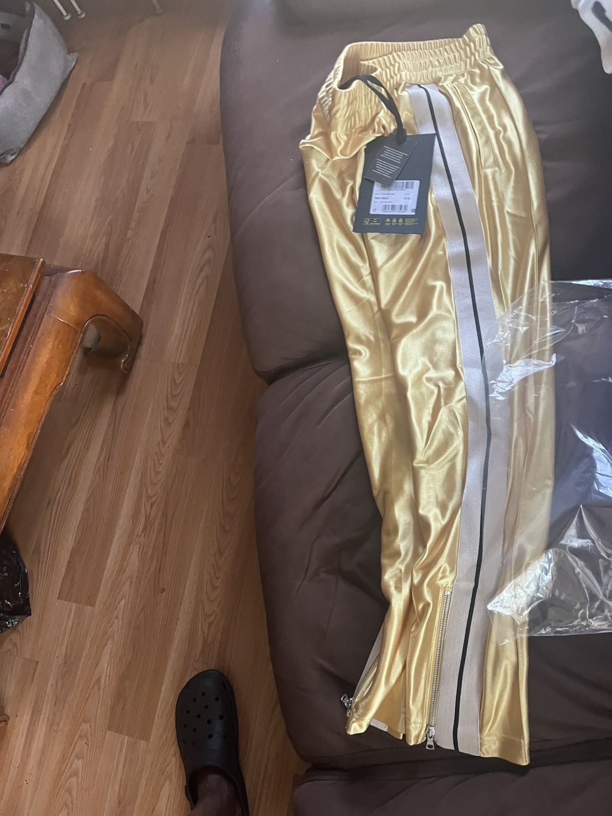 Moncler × Palm Angels Moncler x Palm Angels | Women | Track Pants | Gold - Gold / Size 26" / US 2 / IT 38 - 3 Thumbnail