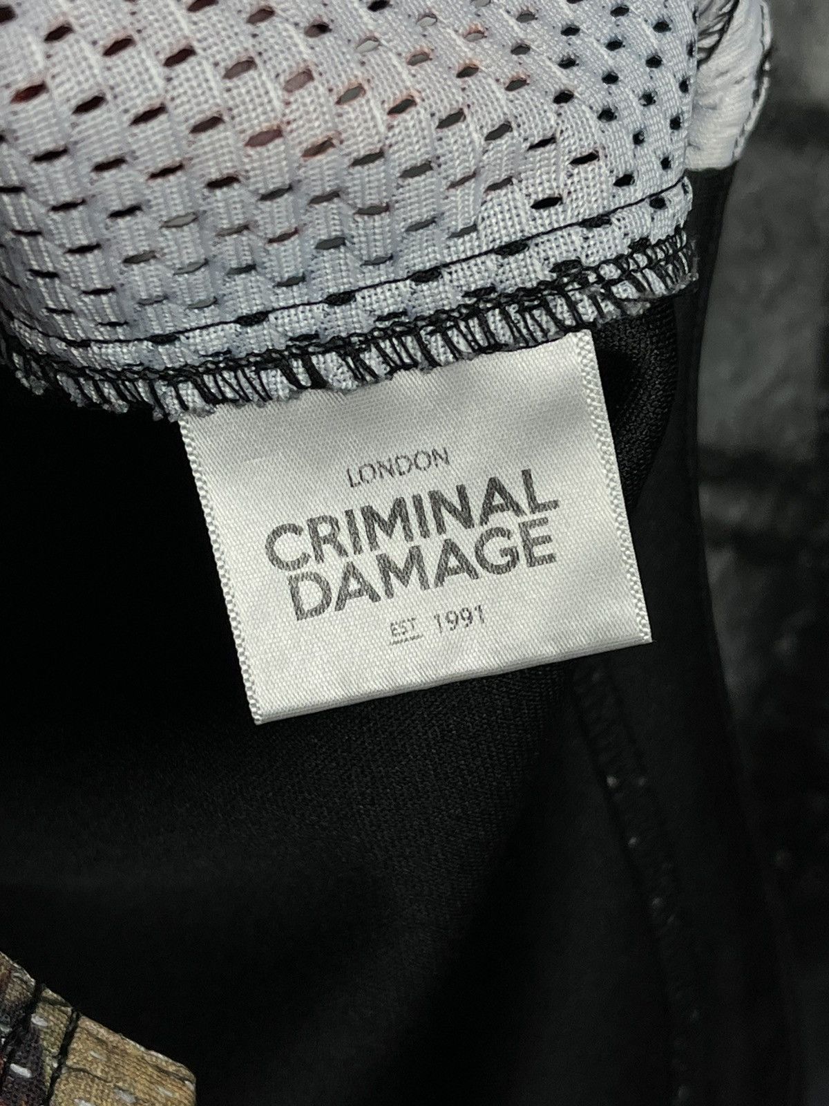 Criminal Damage Criminal Damage London Button Down Jersey Shirt Men’s Size US S / EU 44-46 / 1 - 7 Thumbnail