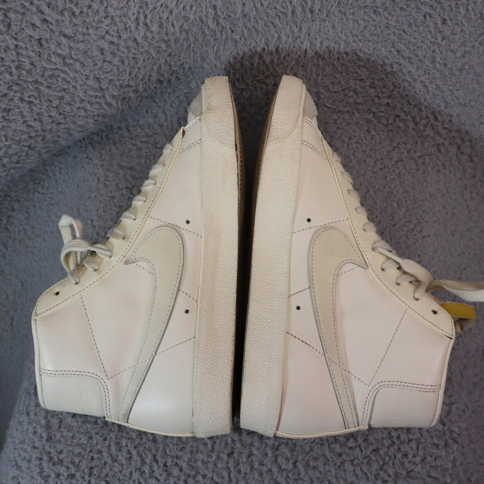 Nike Nike Blazer Mid '77 Womens 8.5 Off White Leather Shoes Size US 8.5 / IT 38.5 - 7 Thumbnail