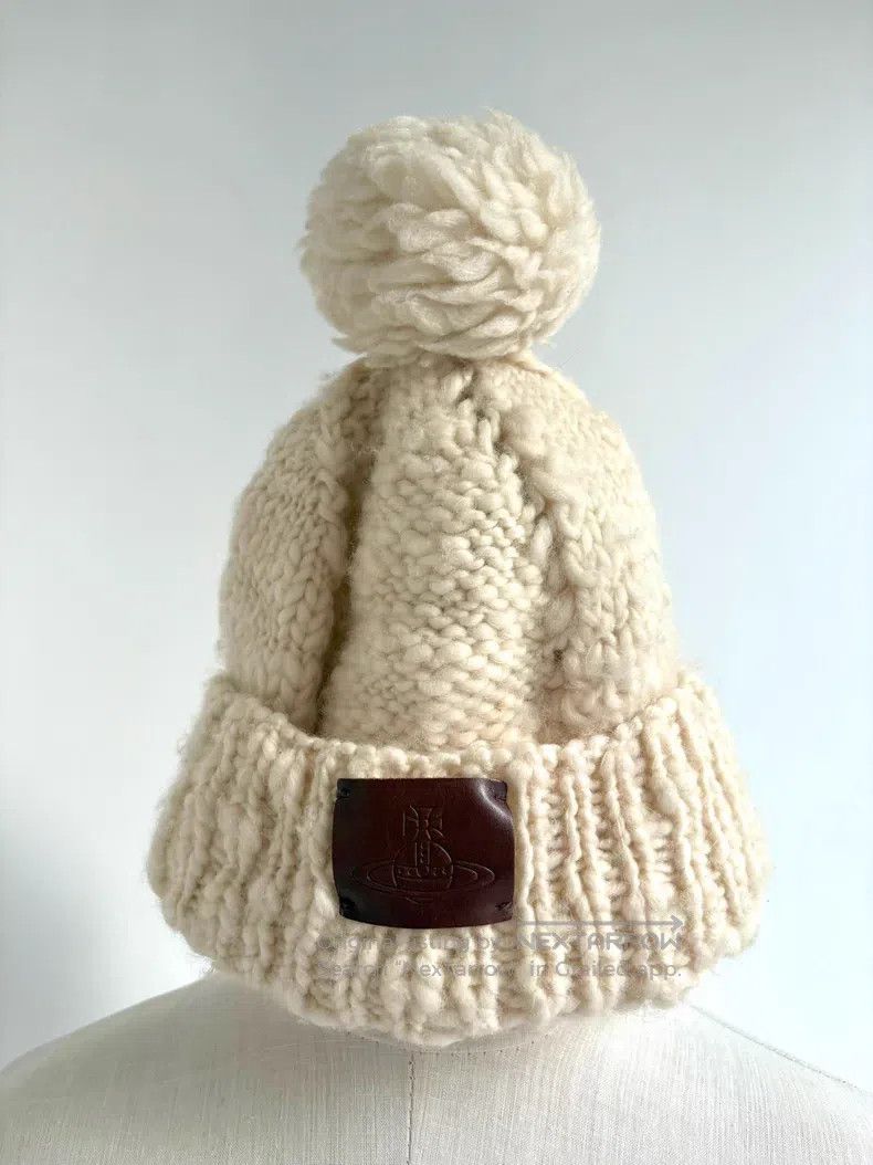 Vivienne Westwood Vivienne Westwood Brown Saturn Leather Label White Knit Wo Size ONE SIZE - 1 Thumbnail