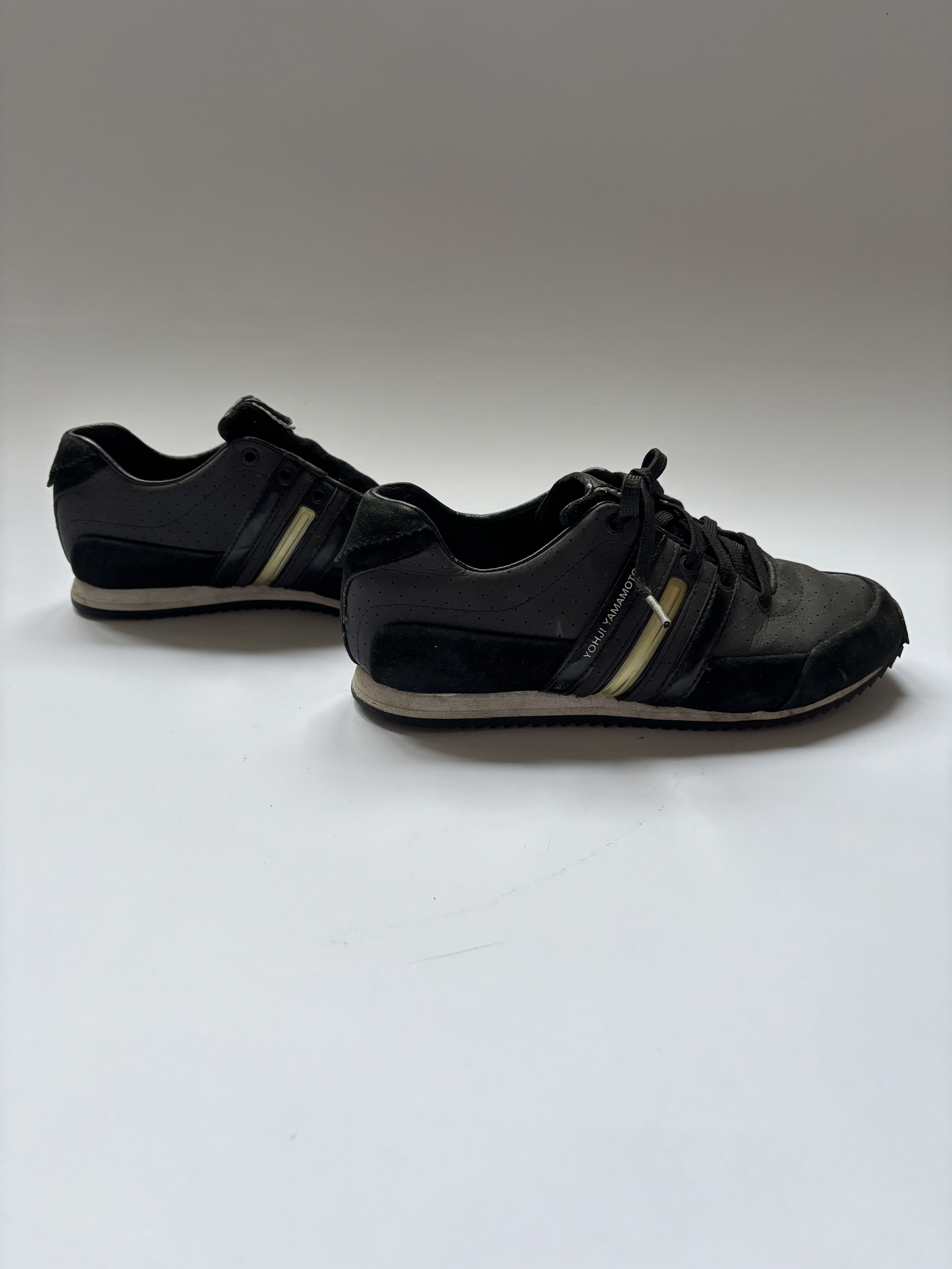 Adidas × Yohji Yamamoto ⚡️QUICK SALE⚡️Yohji Yamamoto Y3 x Adidas Low Top Sneakers Size US 4 / IT 34 - 6 Thumbnail
