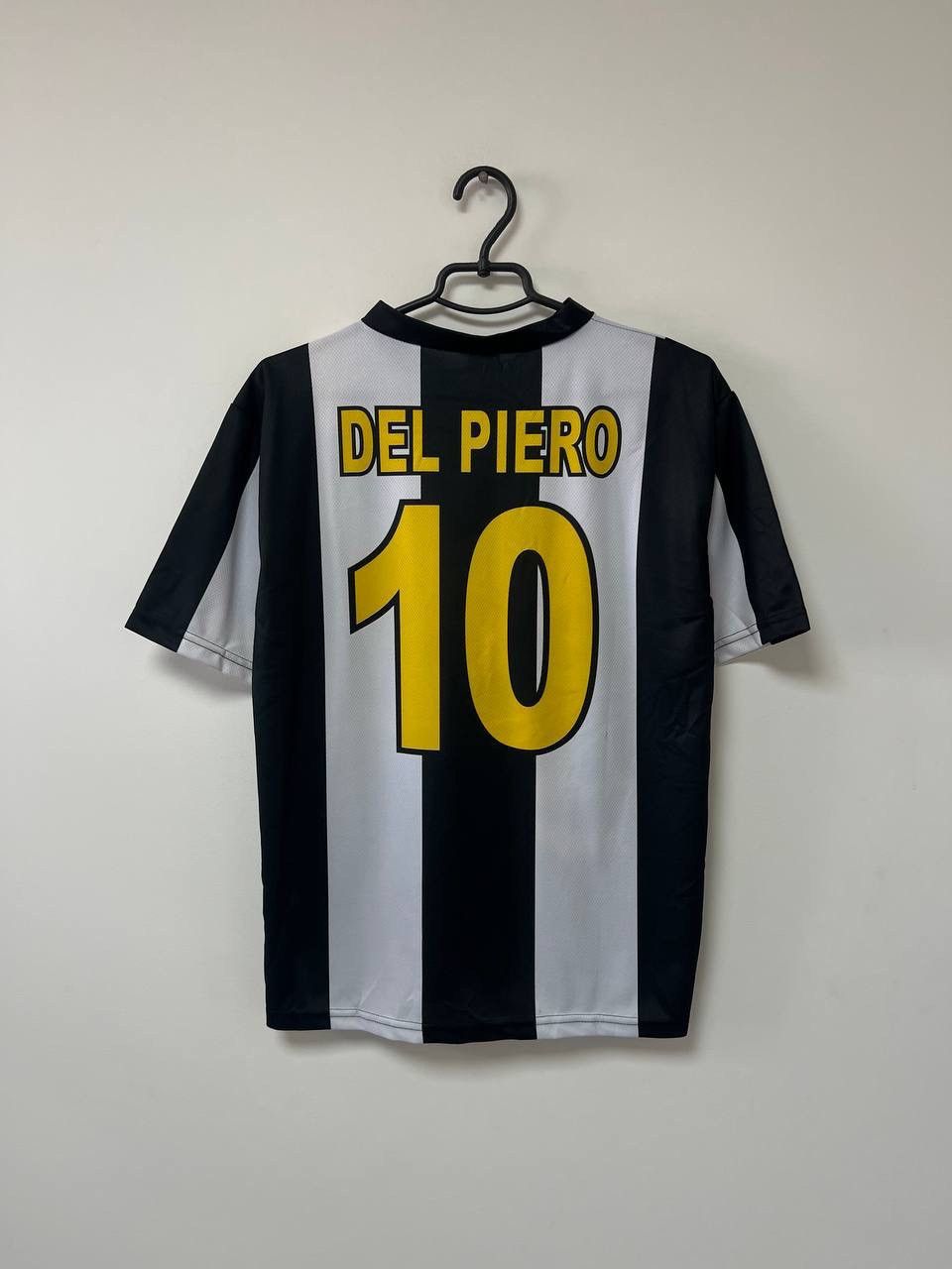 Other Juventus 2004/2005 Home #10 Del Piero Football Shirt S Size US S / EU 44-46 / 1 - 2 Thumbnail