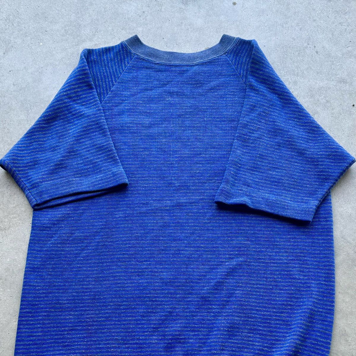 Sears VINTAGE BLUE STRIPED ACRYLIC 60s TEE! Size US L / EU 52-54 / 3 - 6 Thumbnail