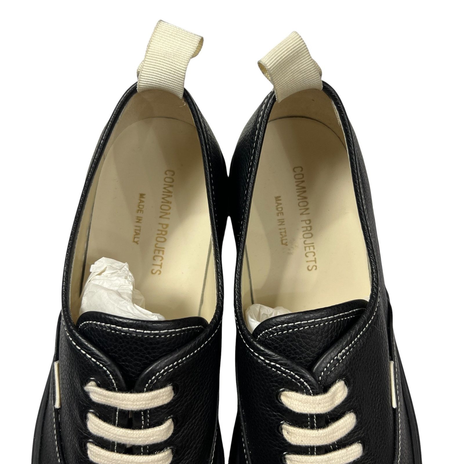 Common Projects Common Projects Four Hole Low Black Leather Sneakers EU42 Size US 9 / EU 42 - 11 Thumbnail