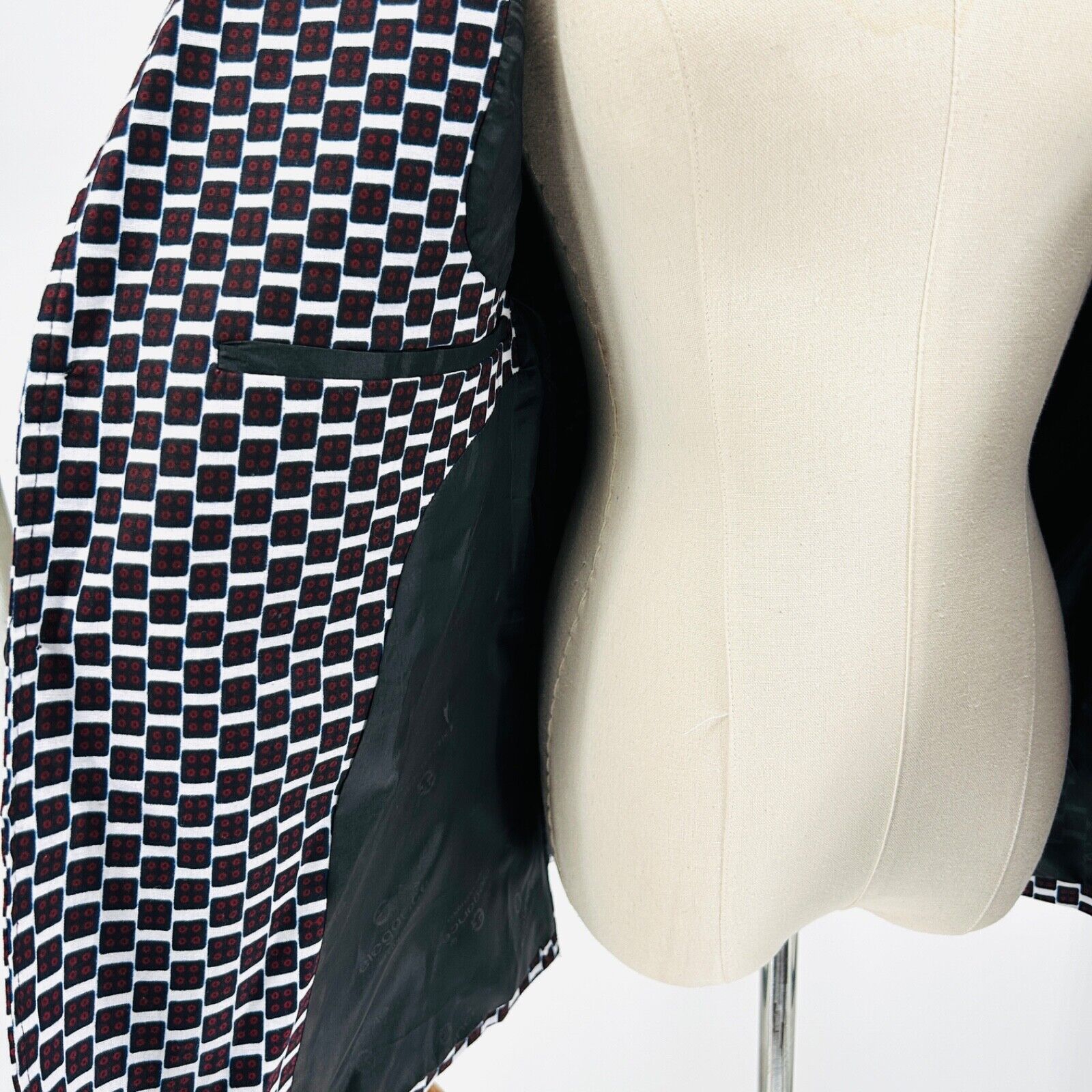 Handmade Handmade Cotton Black Ethnic African Print Blazer Jacket Size 34R - 8 Thumbnail