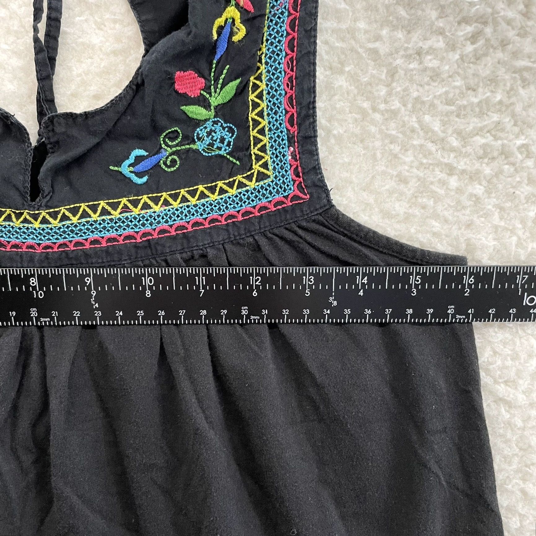 Vintage **VINTAGE Y2K Wet Seal Medium Black Floral Embroidered Top** User: **VINTAGE Y2K Wet Seal Medium Black Floral Embroidered Top** Size M / US 6-8 / IT 42-44 - 4 Thumbnail