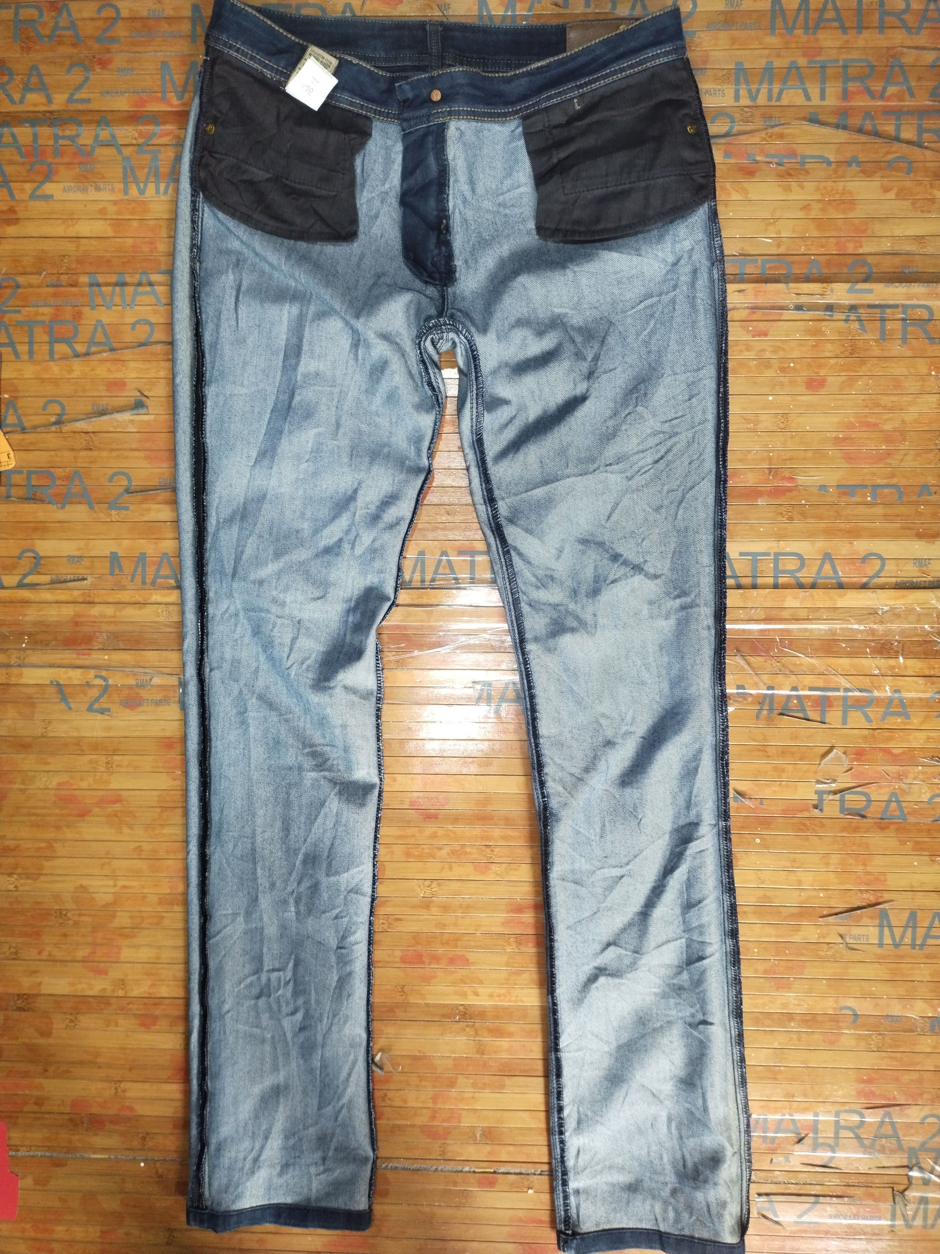 DL1961 Jeans Stretch DL1961 Grace Straight Sz 32" Size 32" / US 10 / IT 46 - 12 Thumbnail