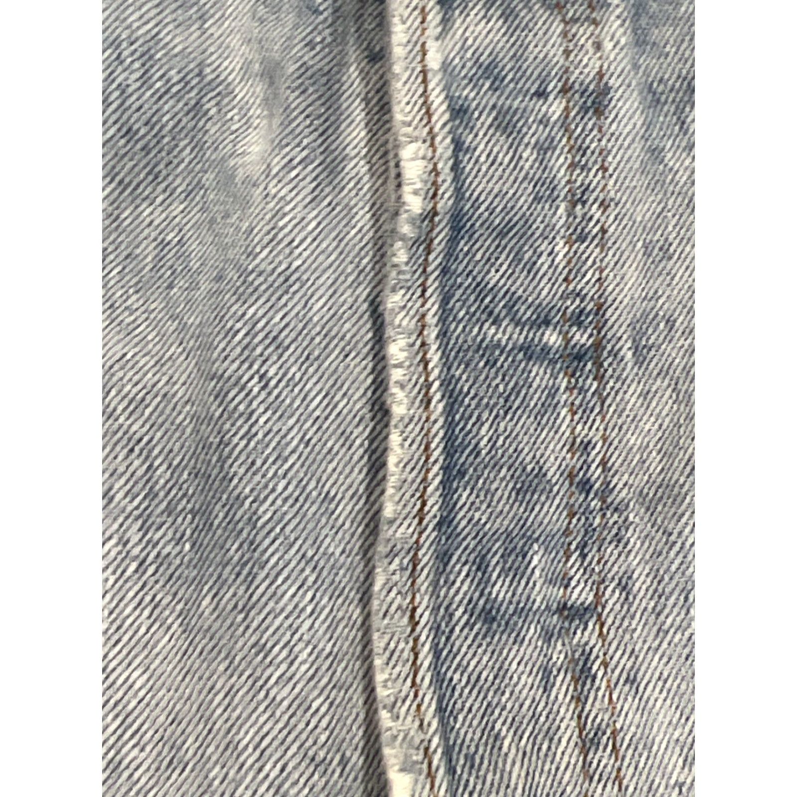 Levi's VINTAGE Levi's 501 Jeans Button Fly Light Faded 34x33 Levi'S 501 Series Men Denim Blue 90s USA Size US 34 / EU 50 - 7 Thumbnail