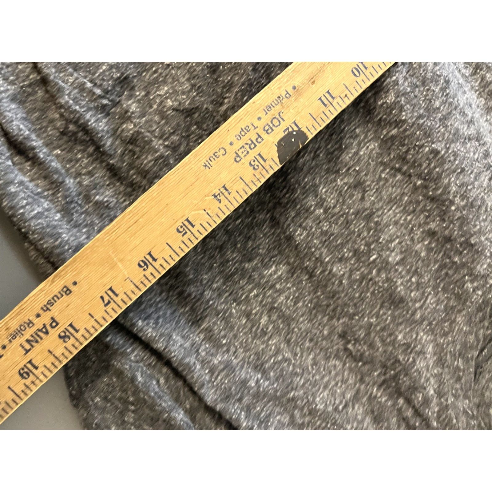 H&M H&M Divided T-Shirt Women L Gray Solid Basic Shirt, Size L, Regular, Gray, Women's Tee, Basic, Divided, Vintage? (no) Size L / US 10 / IT 46 - 6 Thumbnail