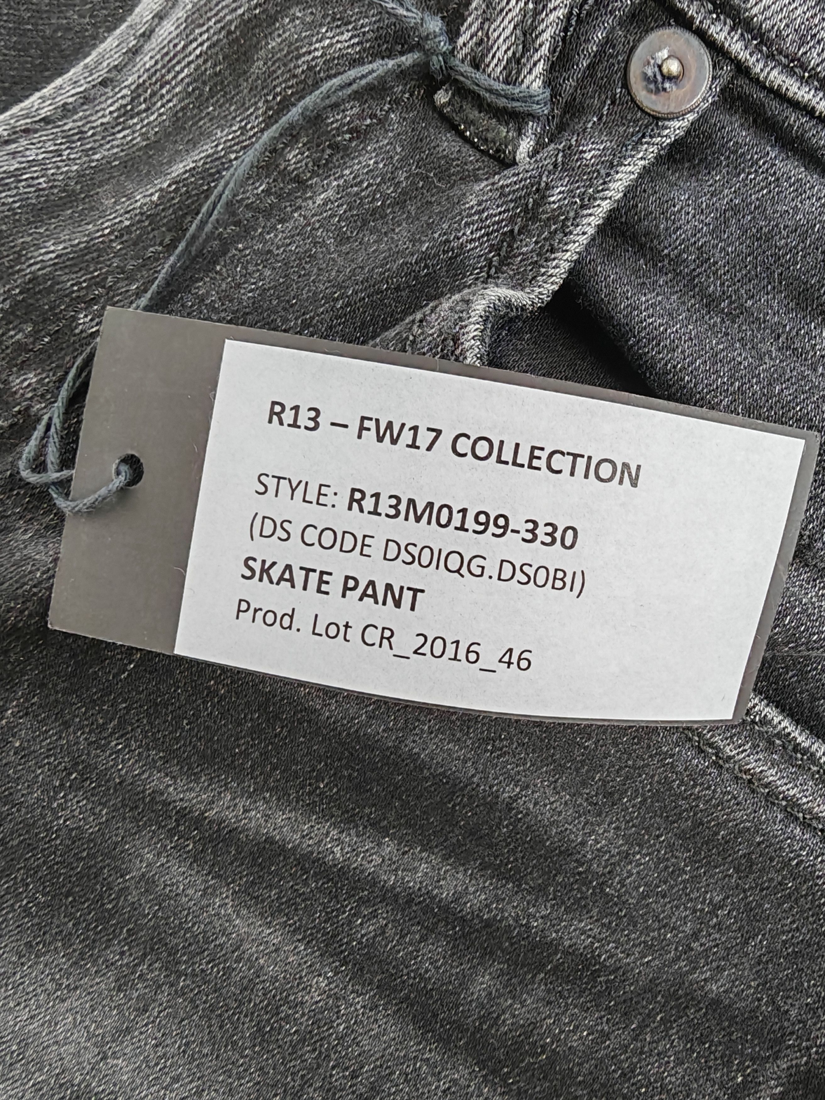 R13 R13 Skate Pant Distressed Jeans FW17 W28 – NWT – Free Shipp Size 28" / US 6 / IT 42 - 11 Thumbnail