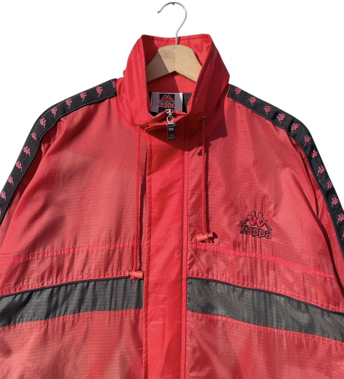 Kappa RARE🔥 Kappa Side Tape Retro Windbreker Jacket Hoodie Size US L / EU 52-54 / 3 - 4 Thumbnail