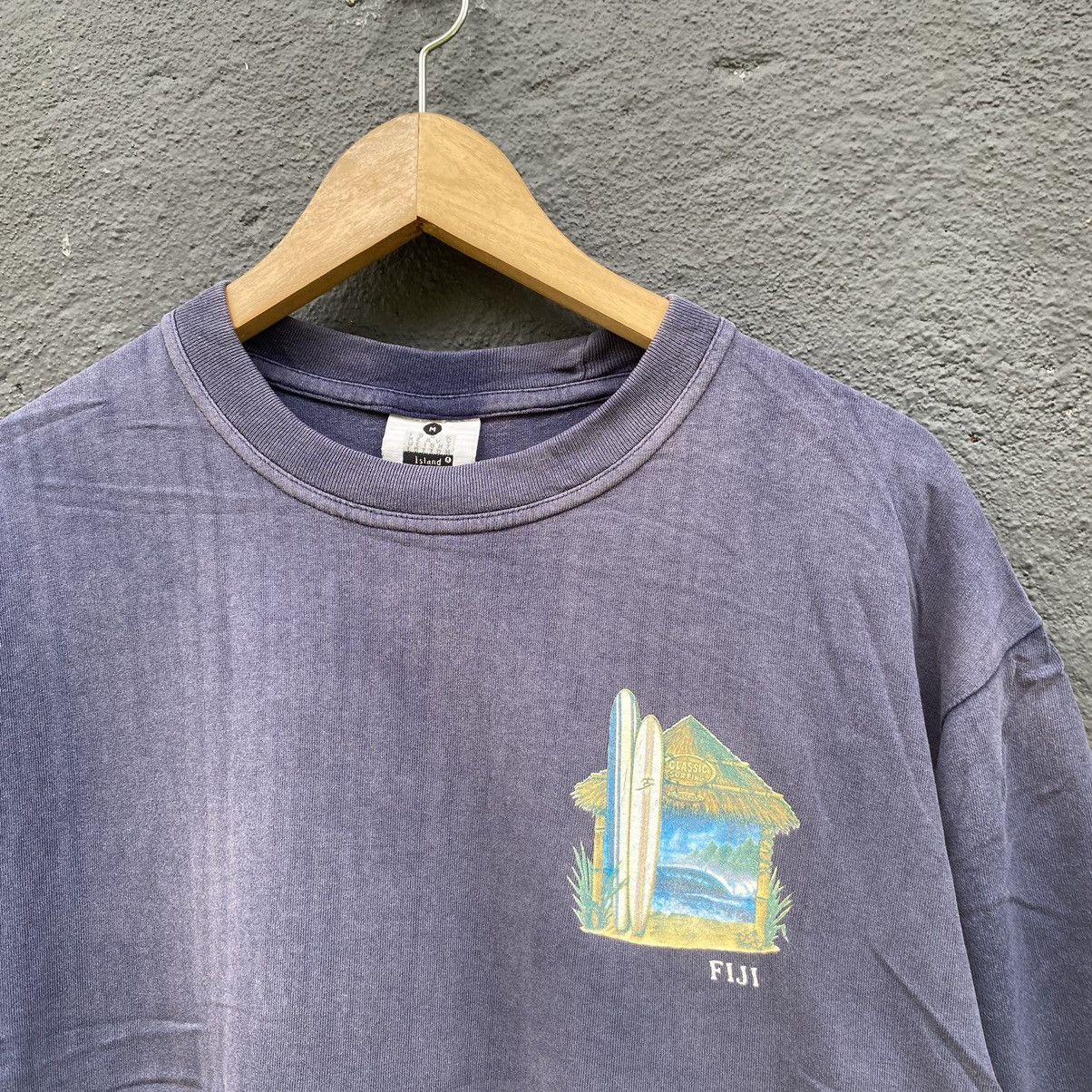 Vintage Thrashed Faded Vintage 90s Fiji Classic Surfing ERD GRUNGE T Size US M / EU 48-50 / 2 - 7 Thumbnail
