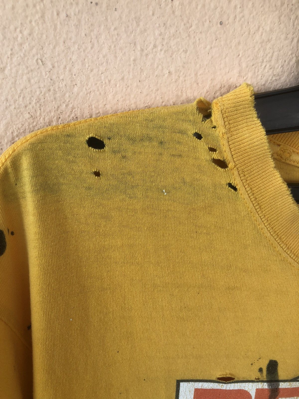 Band Tees Thrashed 💥 Vintage BEASTIE BOYS Tee Size US XL / EU 56 / 4 - 10 Thumbnail