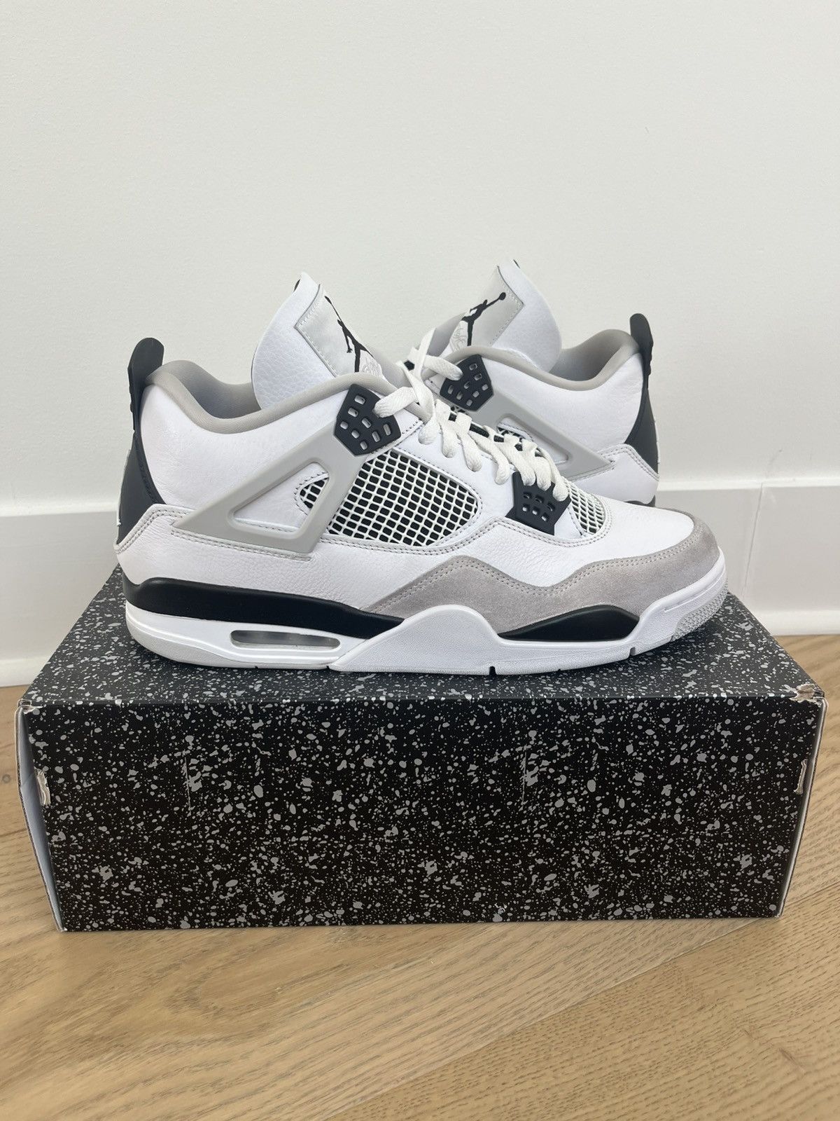 Nike Jordan 4 Military Black Size US 13 / EU 46 - 1 Thumbnail