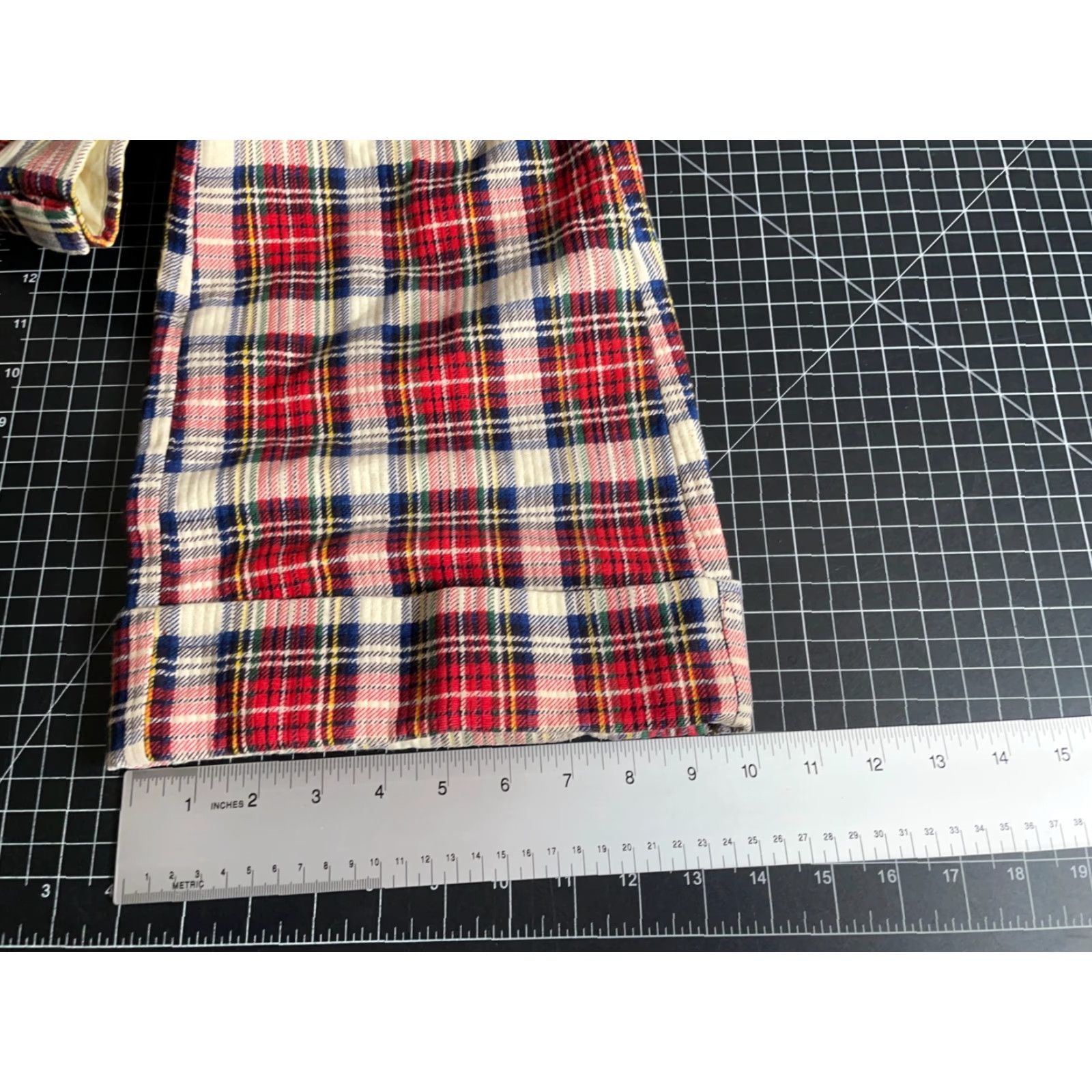 Bell VINTAGE 70s Corduroy Flare Bell Bottom Pants Men 29 x 34 Red Plaid Talon Zip Cuffed Size US 29 - 7 Thumbnail