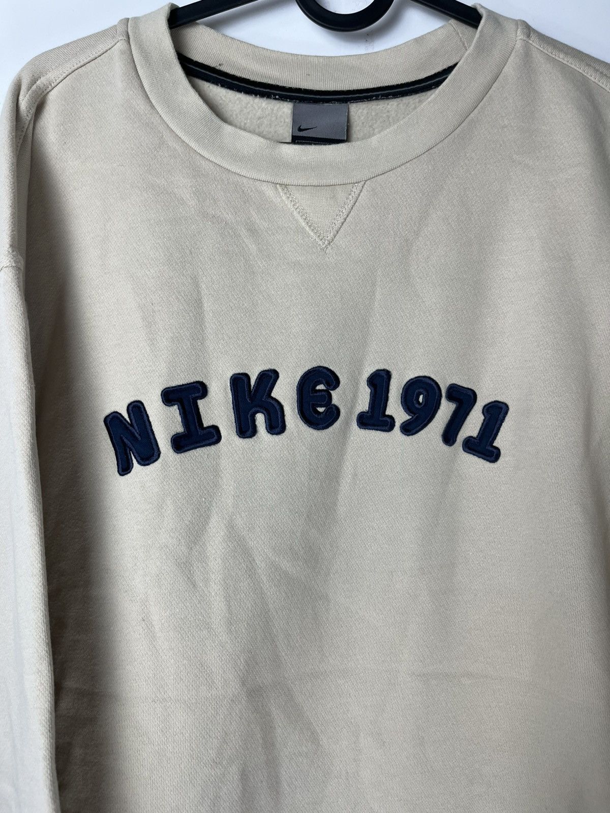 Nike × Vintage Nike vintage Biege big Logo 1971 Sport Sweatshirt Man Size US XXL / EU 58 / 5 - 3 Thumbnail