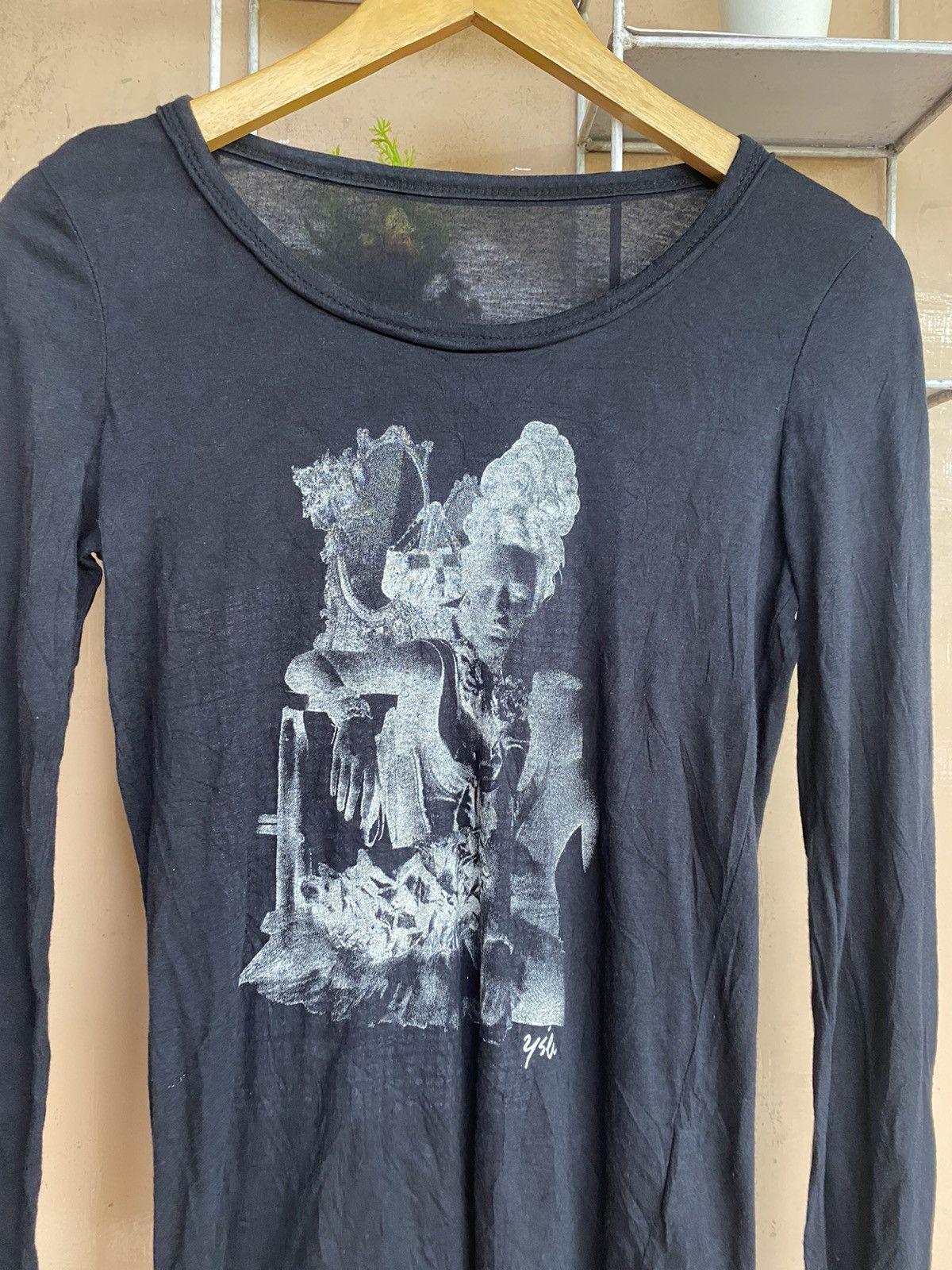 Beauty Beast Ysh japanese longsleeve girl chiller ifsix AA0073 Size US S / EU 44-46 / 1 - 2 Thumbnail