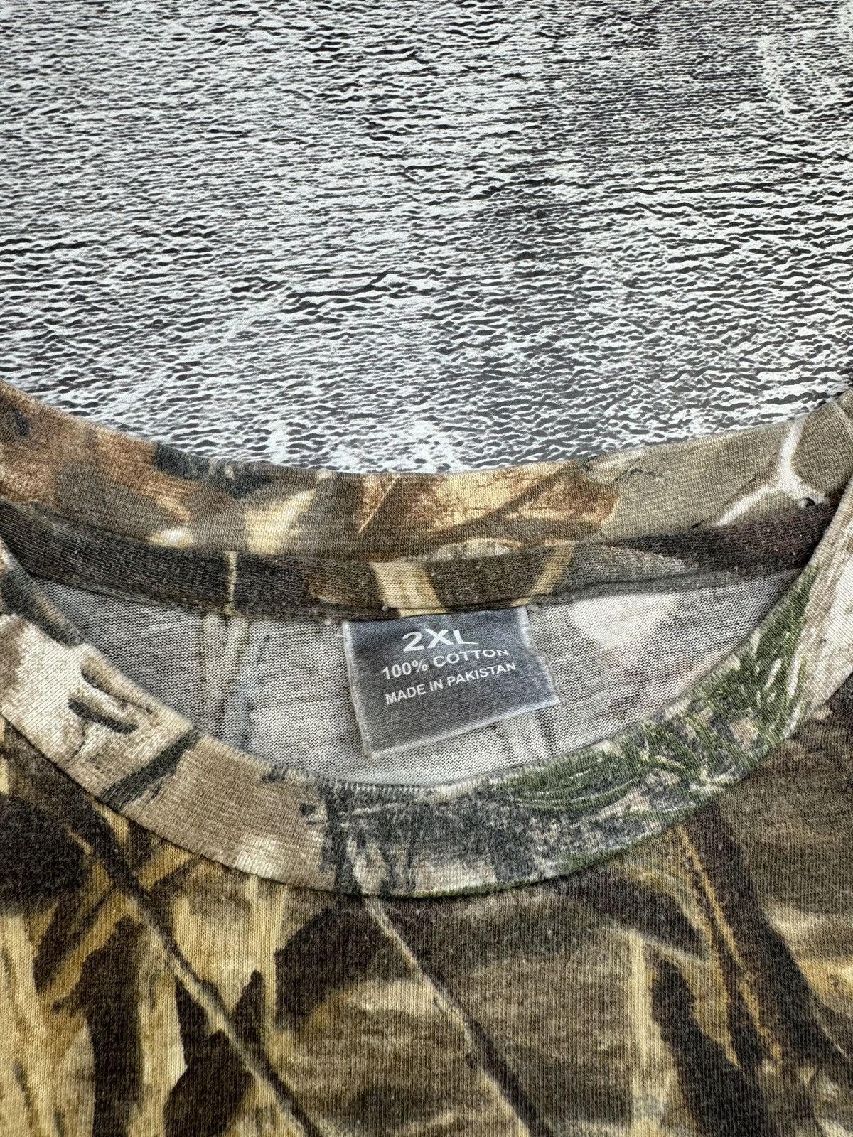 Realtree Vintage 90S Streetwear Real Tree Camouflage Army Y2K T Shirt Size US XXL / EU 58 / 5 - 11 Thumbnail