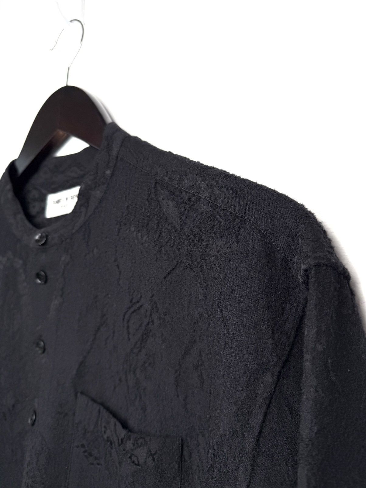 Saint Laurent Paris Saint Laurent Paris Floral Brocade Top IT 40 / US 15.75 Size US M / EU 48-50 / 2 - 5 Thumbnail