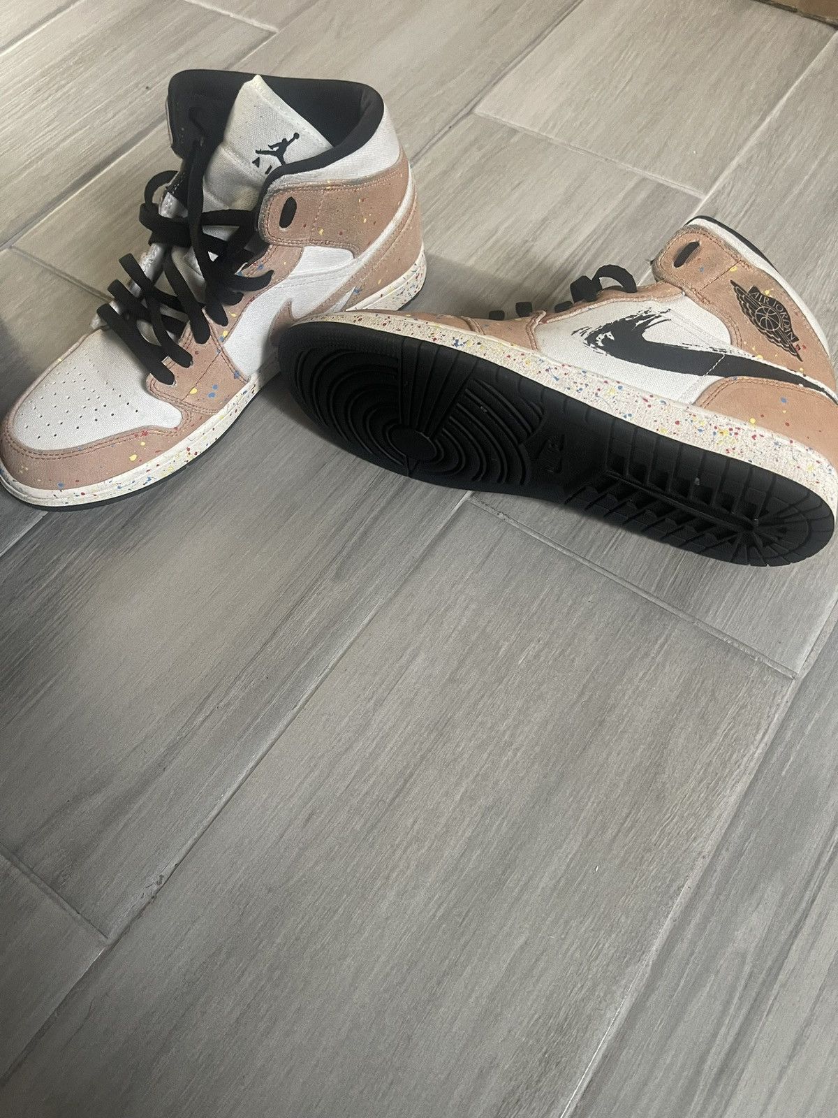 Jordan Brand 2021 Air Jordan 1 Mid Se 'Brushstroke Paint Splatter' Size US 11.5 / EU 44-45 - 2 Thumbnail