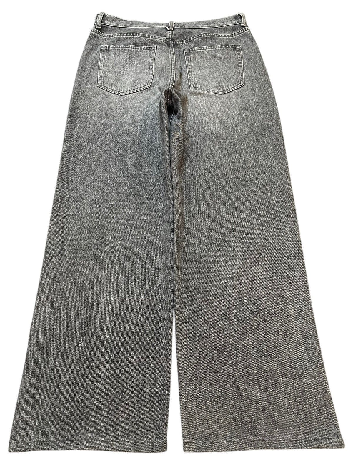 Uniqlo Vintage Japanese Uniqlo Faded Wash Style Baggy Jeans Size US 32 / EU 48 - 2 Thumbnail