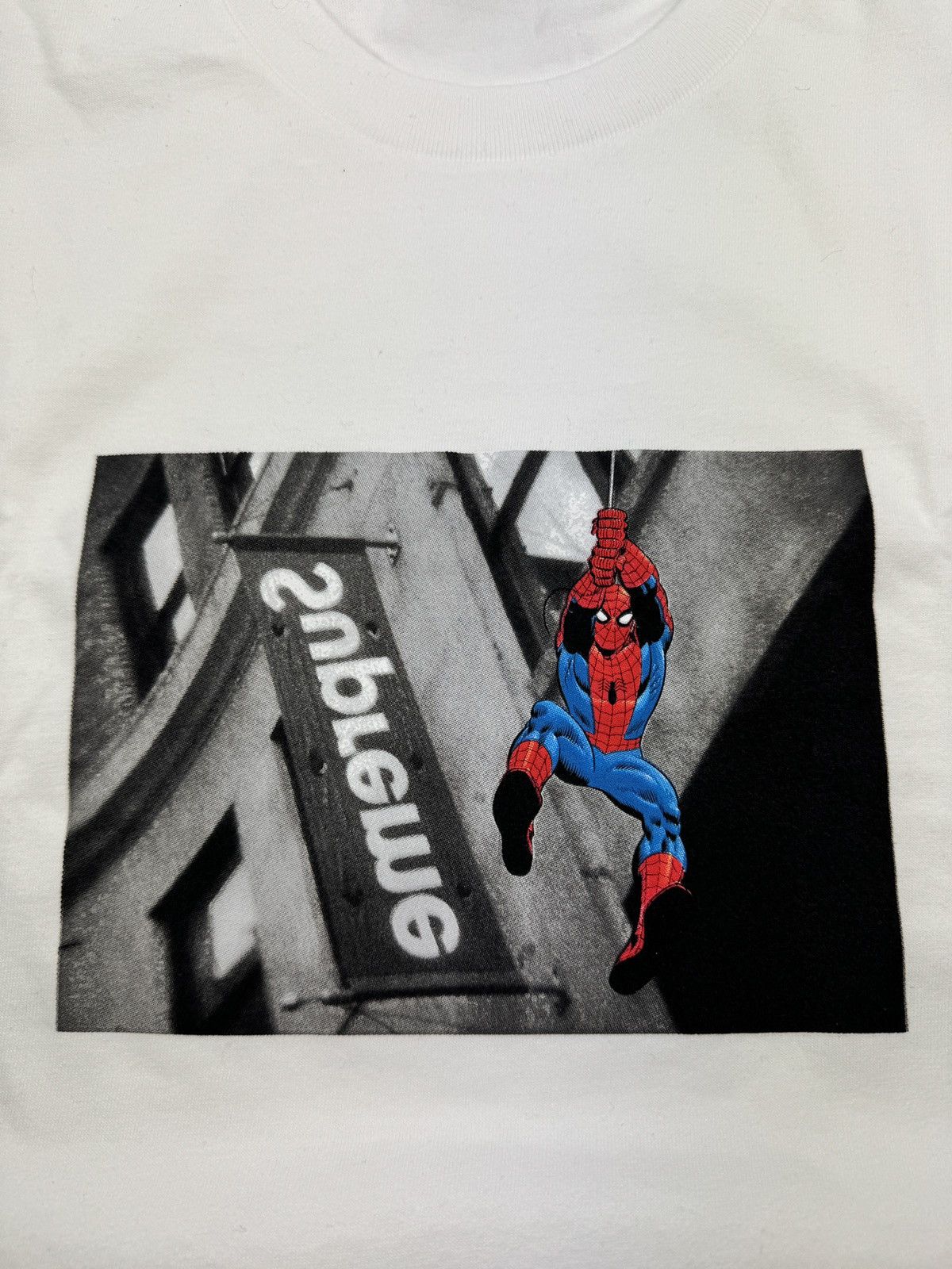 Supreme SPIDER MAN SUPREME TEE Size US L / EU 52-54 / 3 - 3 Thumbnail