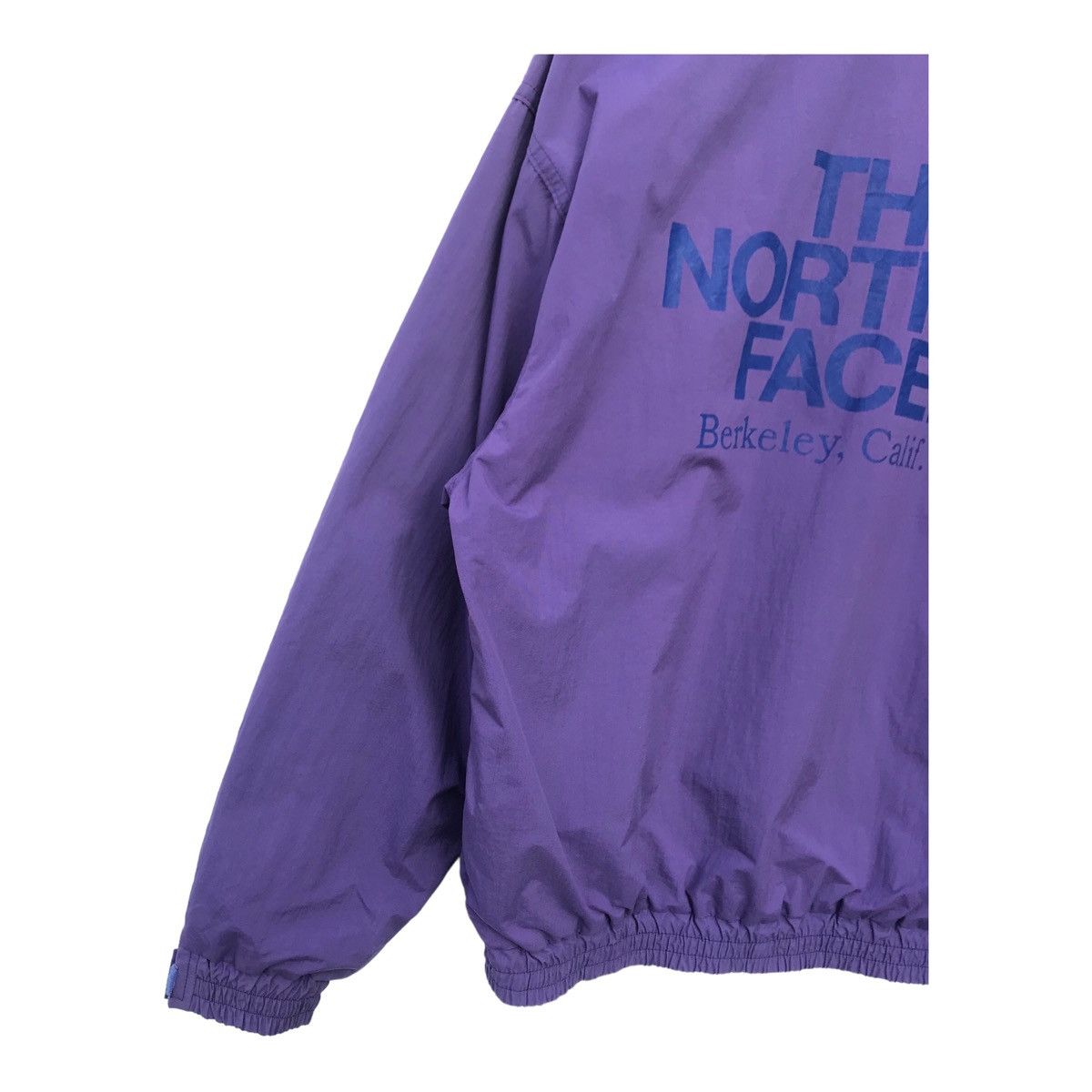 The North Face The North Face Big Logo Windbreaker Streetwear Jacket24”X24” Size US L / EU 52-54 / 3 - 8 Thumbnail