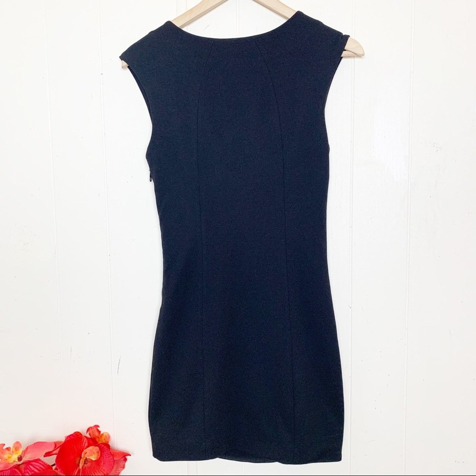 Guess Guess Black Front Gathered Panel Body Con Dress Womens Small Size S / US 4 / IT 40 - 2 Thumbnail