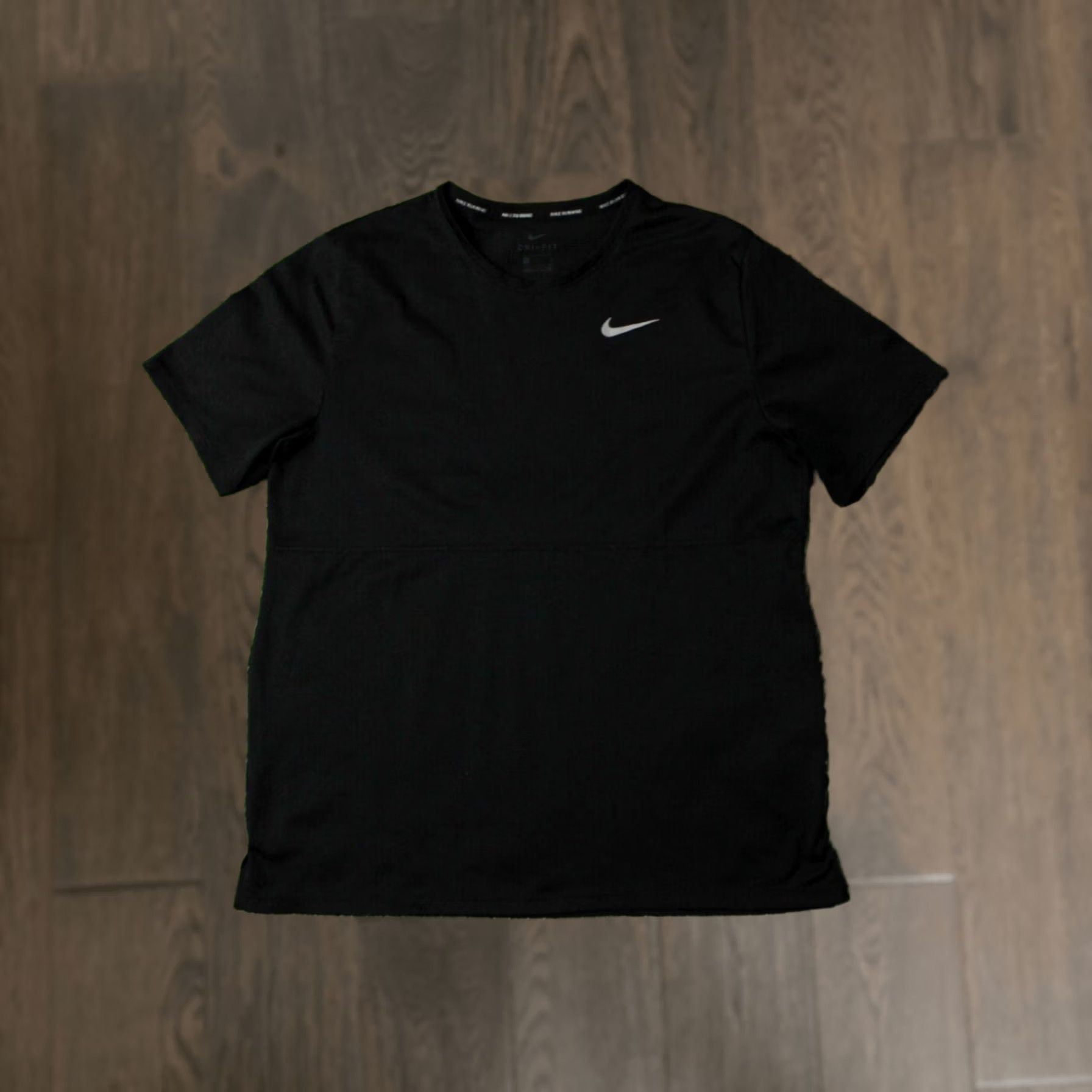 Nike Nike Running Dri-Fit Original 2020 Men Shirt Jersey T-Shirt Size M Black Short Sleeve Men's Nike Running Shirt Size US M / EU 48-50 / 2 - 1 Thumbnail