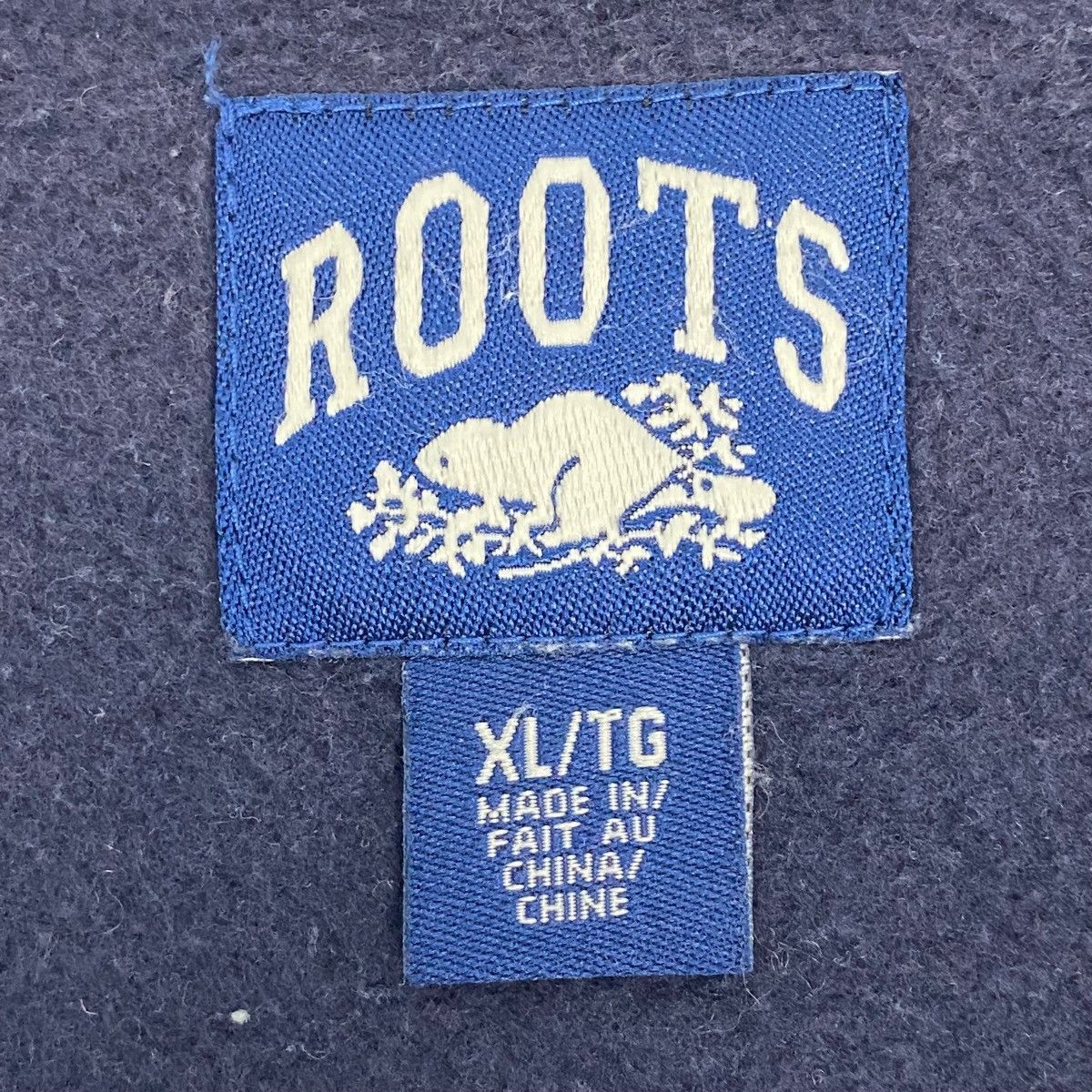 Vintage Vintage Roots Black Big Logo Crewneck Sweatshirt Size S Size US S / EU 44-46 / 1 - 5 Thumbnail