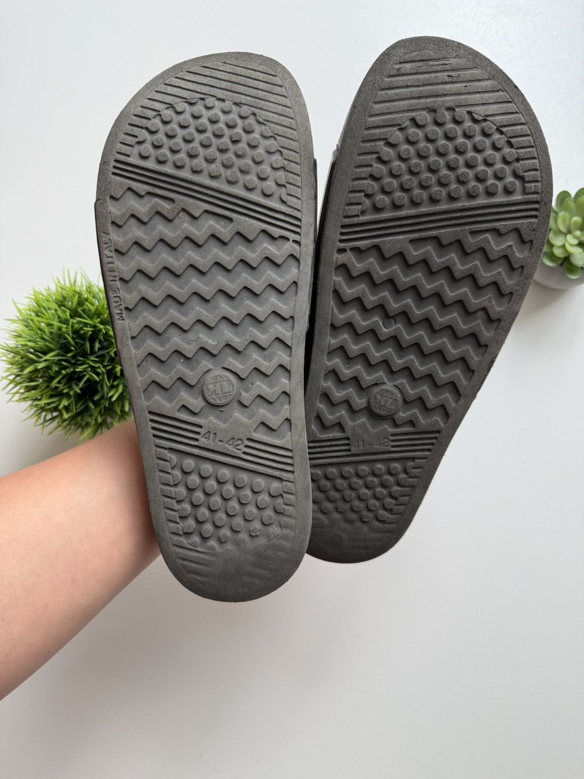 Other slippers champion monogram 41-42 size Size US 10 / EU 43 - 3 Thumbnail