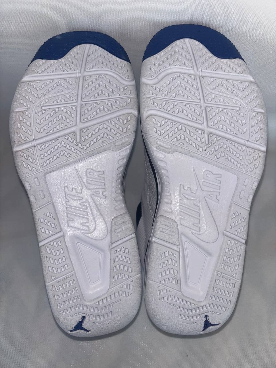 Nike Men's sneakers Nike Jordan Stay Loyal 3 FB1396-100 Size US 8.5 / EU 41-42 - 10 Thumbnail