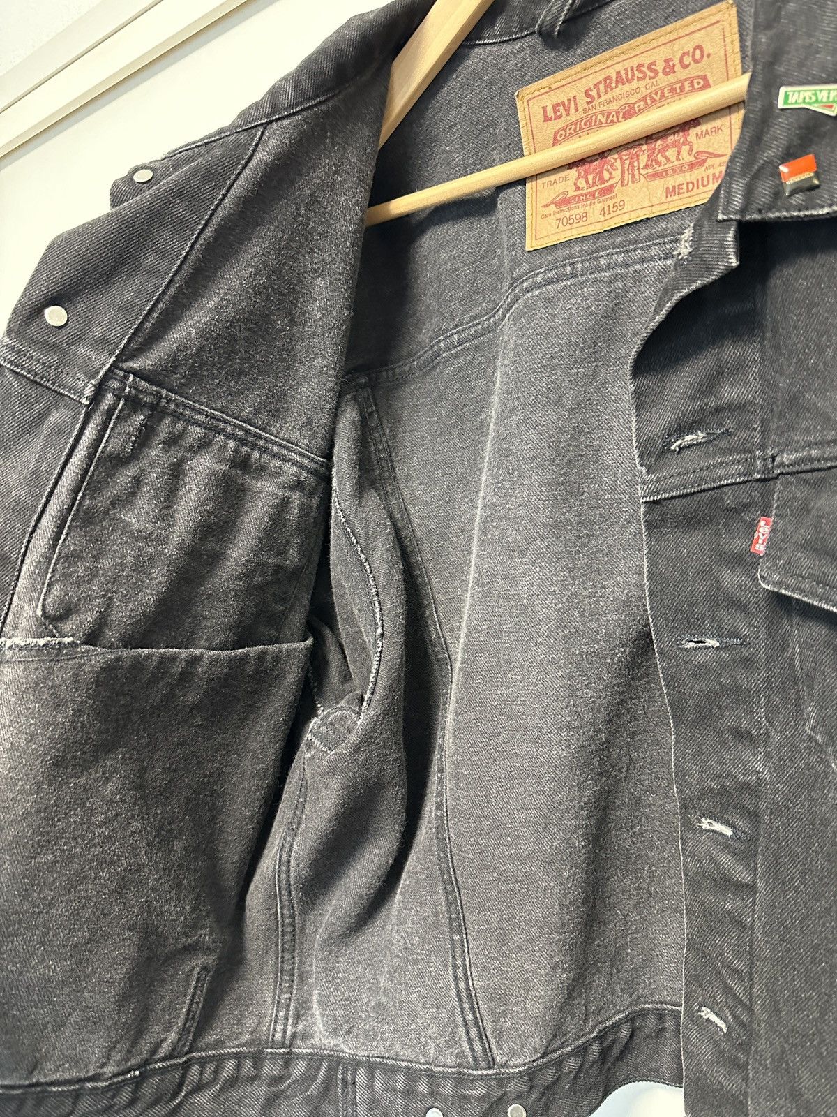 Levi's 80's Type III Jacket (Model 70598-4159) Size US M / EU 48-50 / 2 - 5 Thumbnail