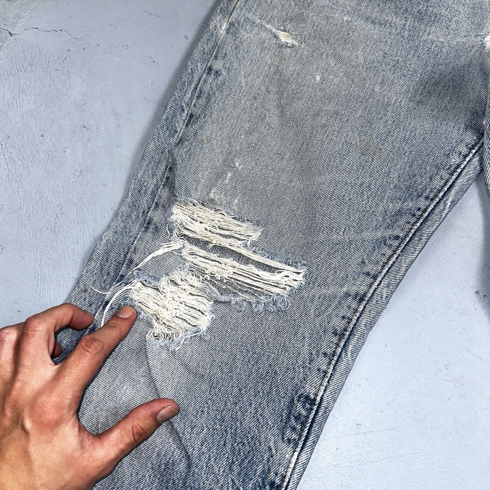 Levi's Levi's 501 Levis 501 Vintage 80s USA XX Straight Jeans 32x31 Thrashed Wash 30x26 Mens Regular Blue Denim Cotton Jeans 90s Theme Straight Vintage Men Size US 32 / EU 48 - 5 Thumbnail