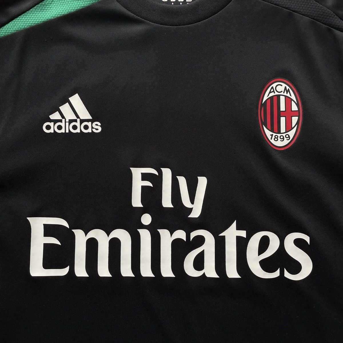 Adidas AC Milan Adidas Training Jersey Shirt Men 2012/2013 Size US M / EU 48-50 / 2 - 2 Thumbnail