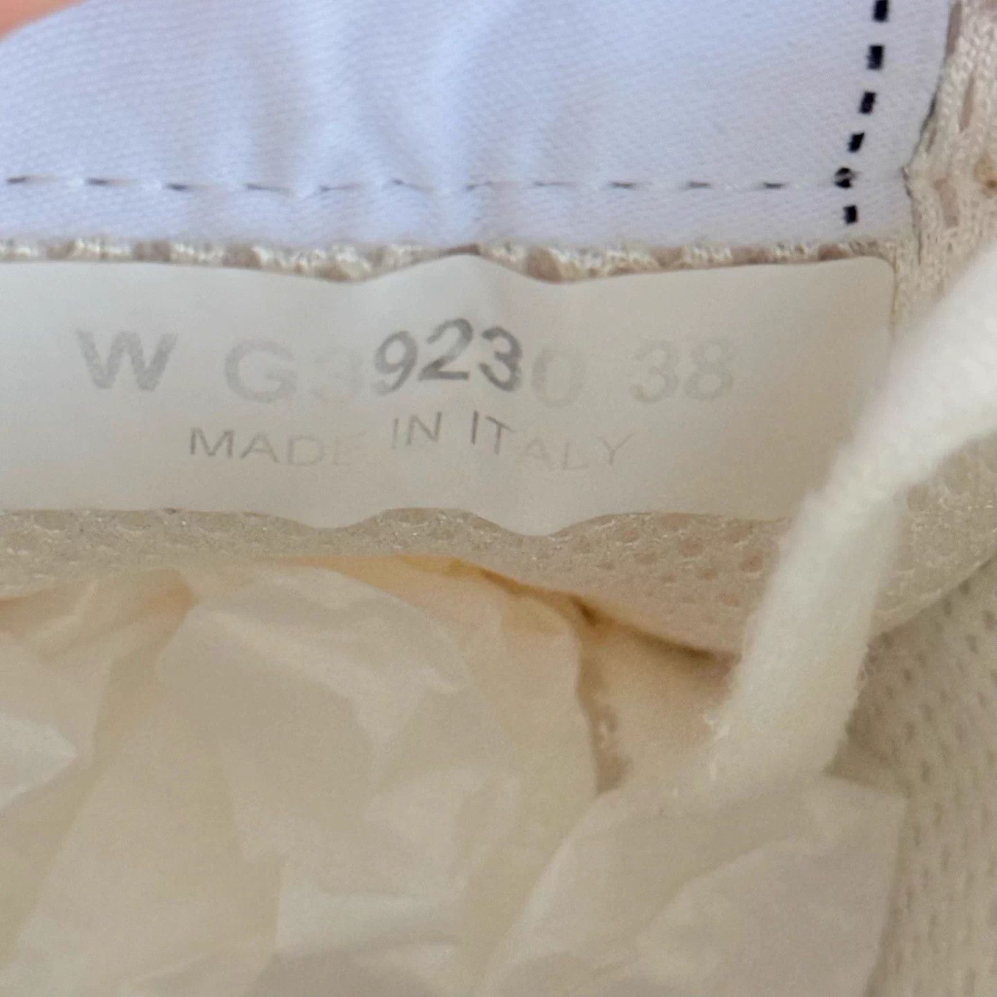 Chanel Chanel CC All Over Print Ivory Lace-Up Women's 38 Size US 7.5 / IT 37.5 - 4 Thumbnail