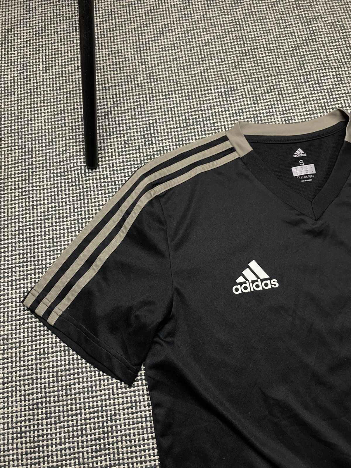 Adidas Juventus adidas soccer jersey 2018 Size US S / EU 44-46 / 1 - 6 Thumbnail