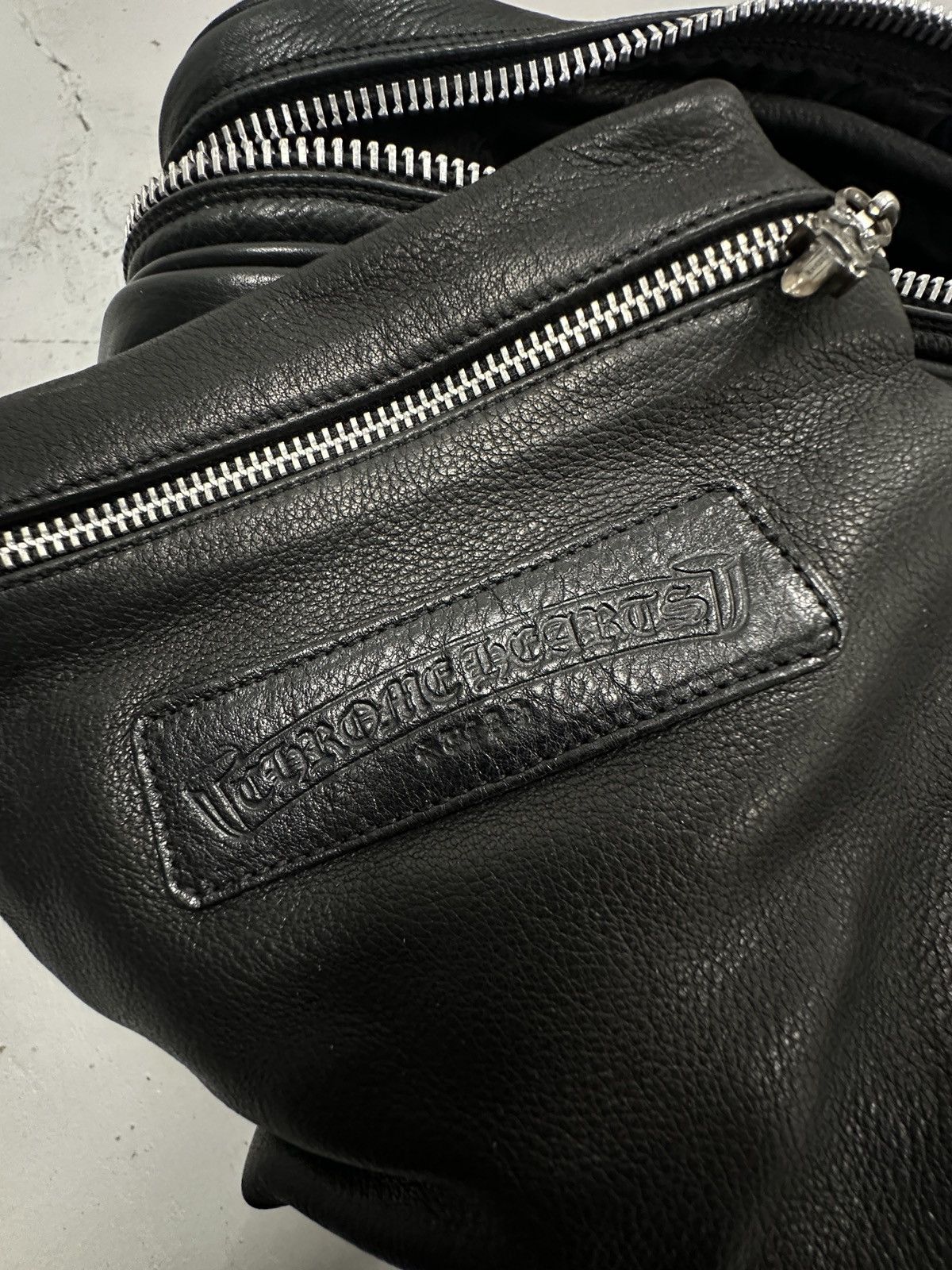 Chrome Hearts Chrome Hearts Fleur Silver Leather Patch Diaper Duffle Bag Size ONE SIZE - 18 Thumbnail