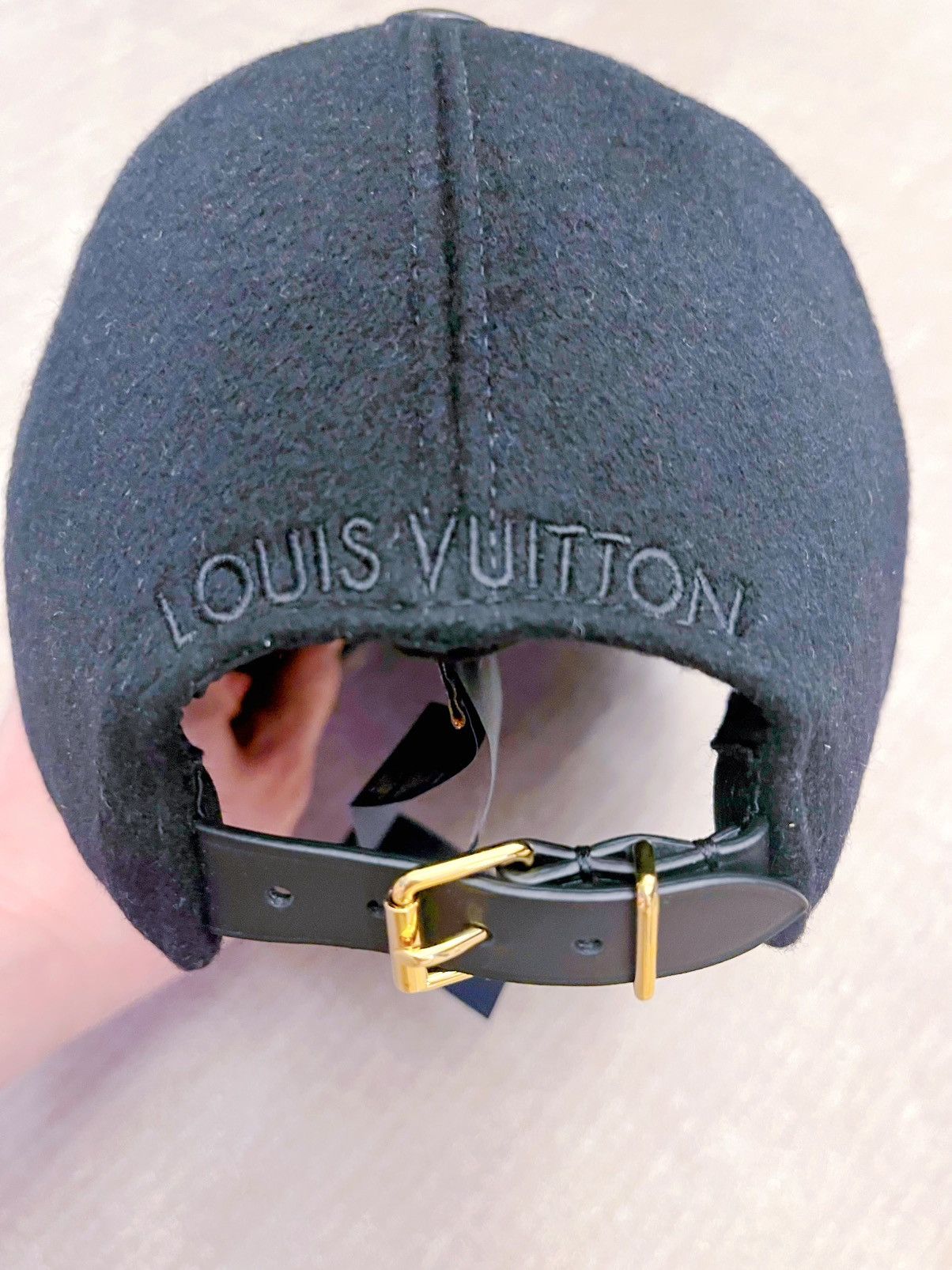 Louis Vuitton Louis Vuitton Luxury Hats Size ONE SIZE - 8 Thumbnail