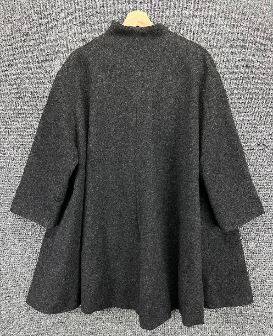 Krizia Vintage Krizia Uomo Wool Jacket Size XS / US 0-2 / IT 36-38 - 8 Thumbnail