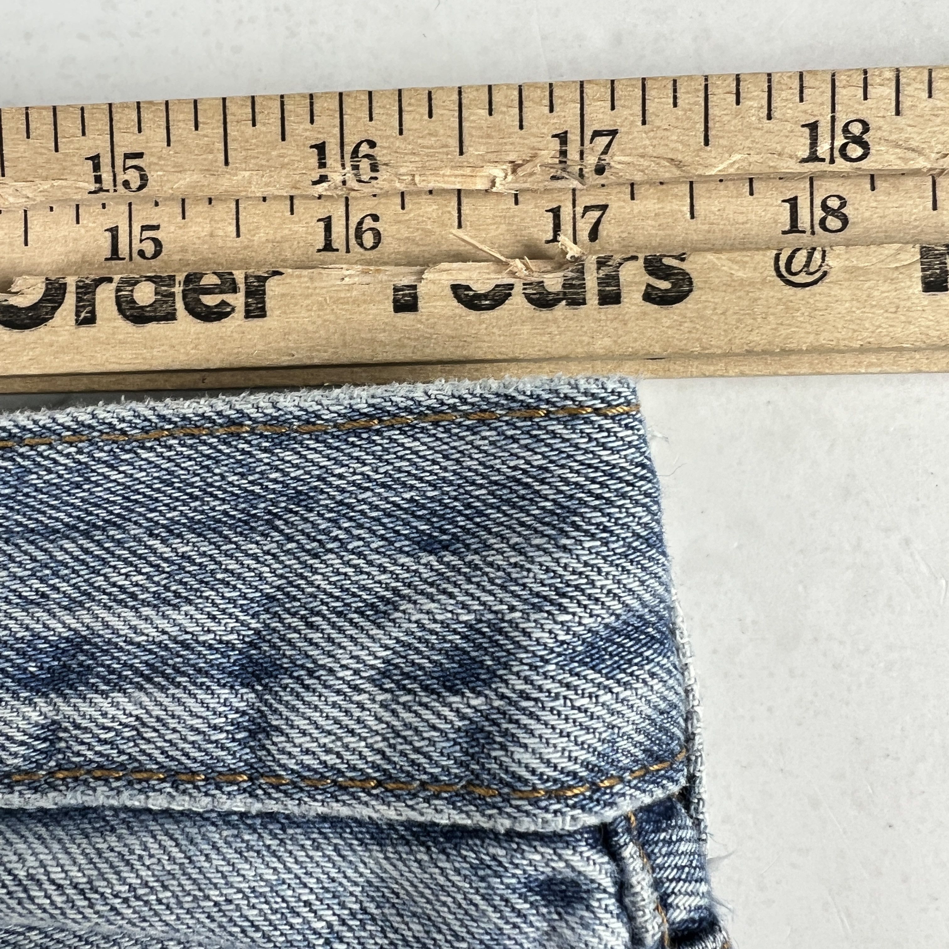 Levi's Levi's Jeans 505 Straight Blue Faded Whiskers Cotton Denim Size US 34 / EU 50 - 23 Thumbnail