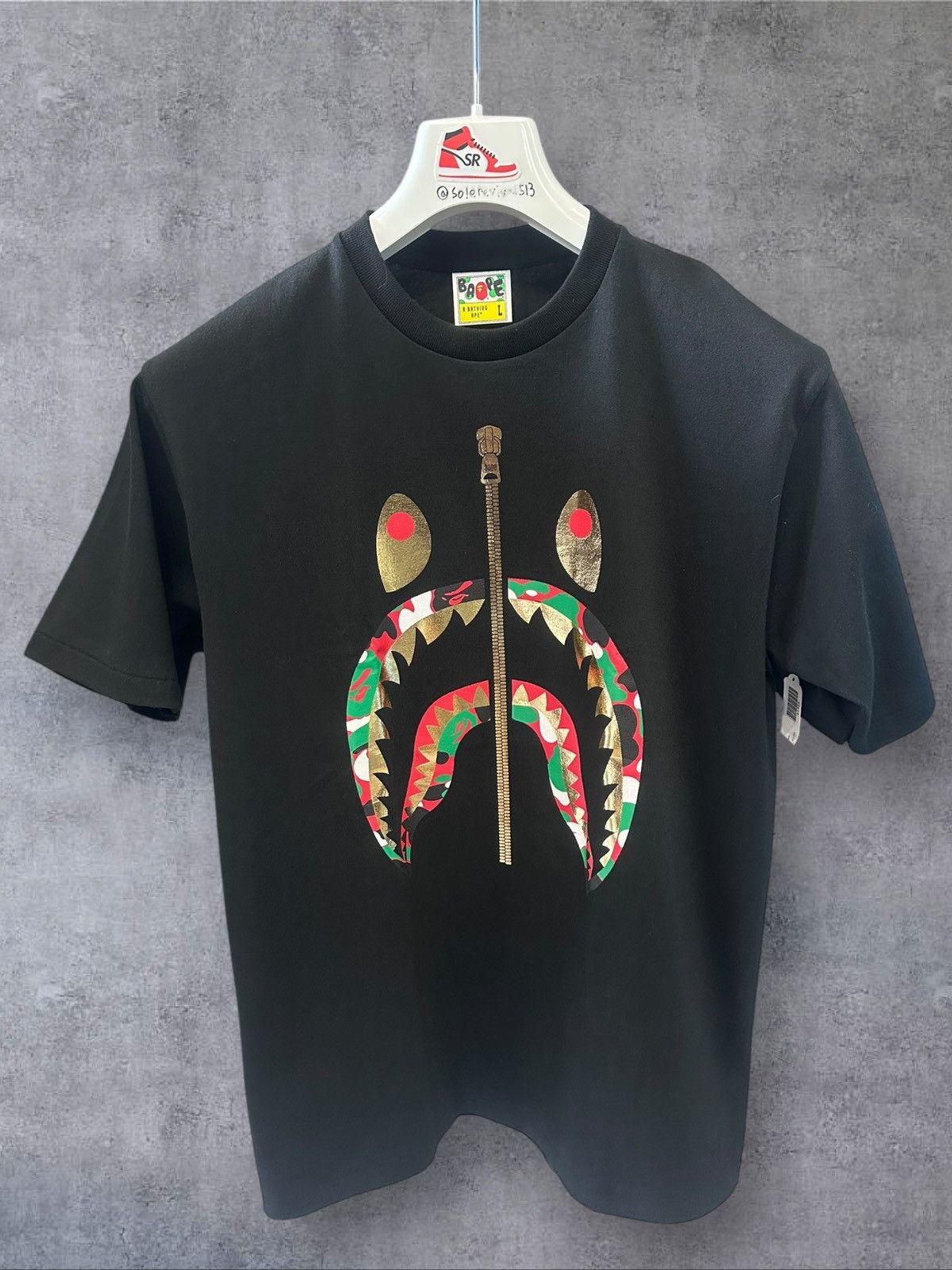 Bape BAPE DUBAI SHARK 4TH ANNIVERSARY SHIRT SUZE L Size US L / EU 52-54 / 3 - 1 Thumbnail