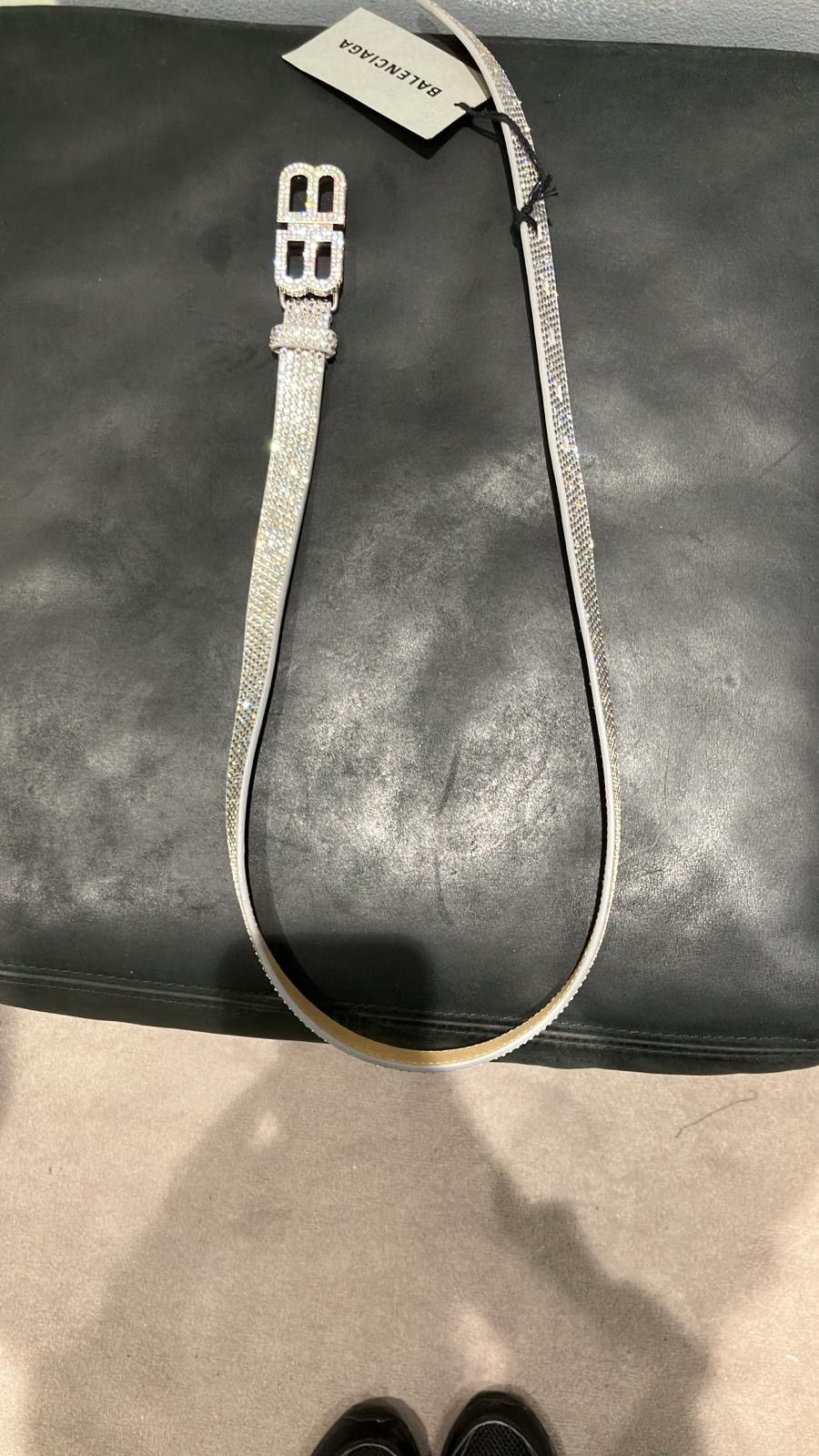 Balenciaga o1bcso1str1225 Size: 80 / BB Hourglass Thin Belt Size 32 - 3 Thumbnail