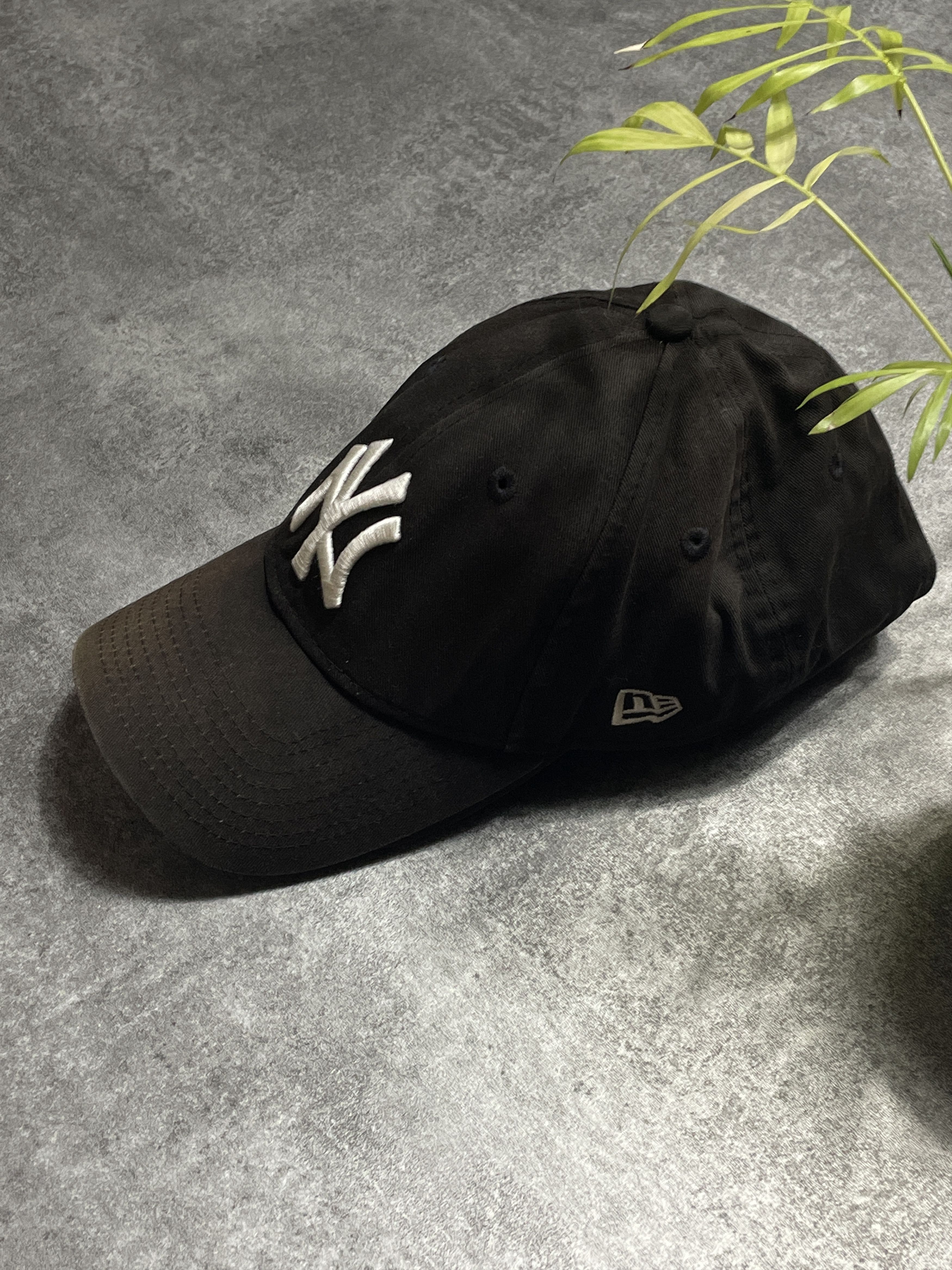 New Era Sun Faded New Era NY Cap Hat Vintage y2k Size ONE SIZE - 2 Thumbnail