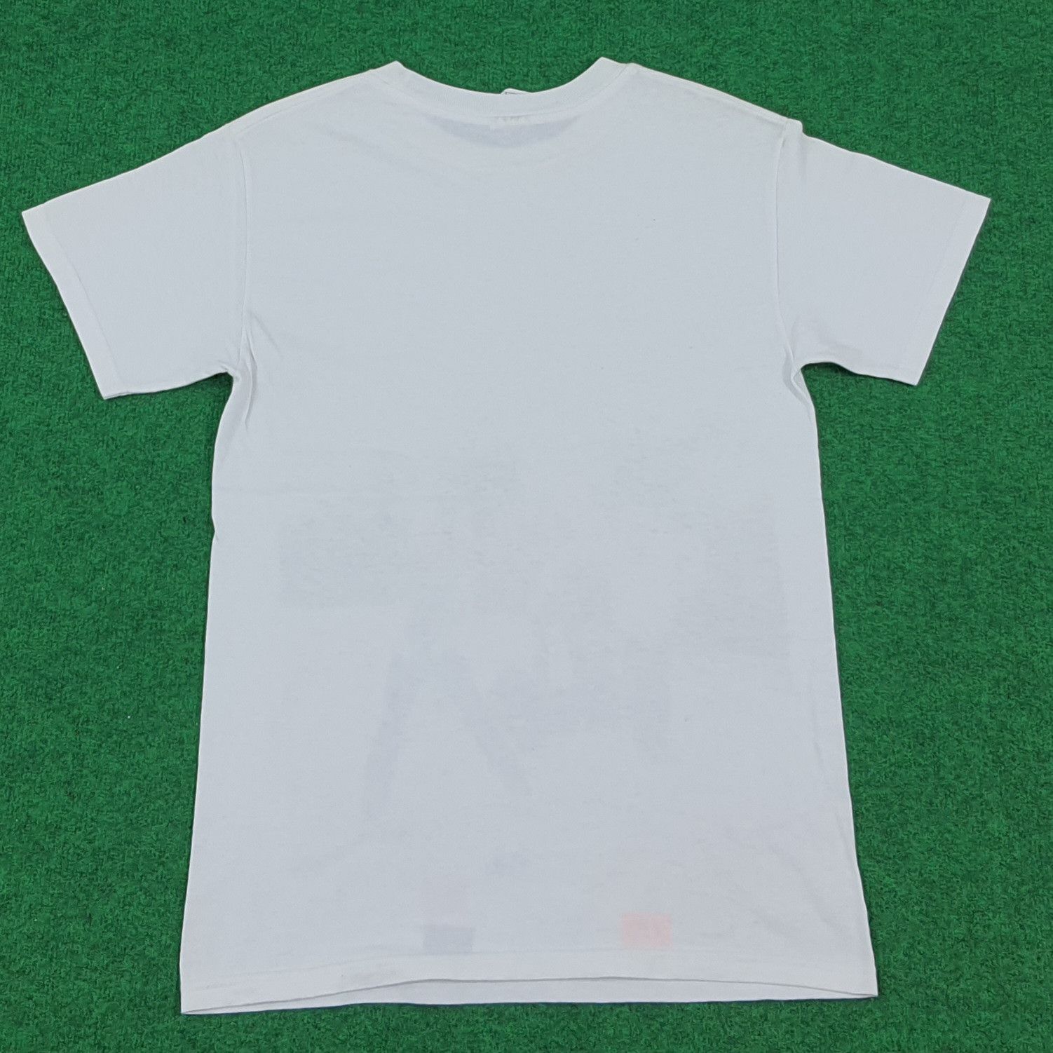 Band Tees × Vintage Vintage Red Hot Chili Peppers Photo Tee Rock 90s Band Tees Size US S / EU 44-46 / 1 - 4 Thumbnail