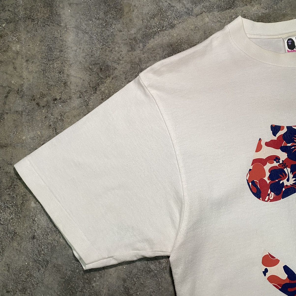 Bape × Vintage Hibiscus Camo Ape Face Tee Size US M / EU 48-50 / 2 - 8 Thumbnail