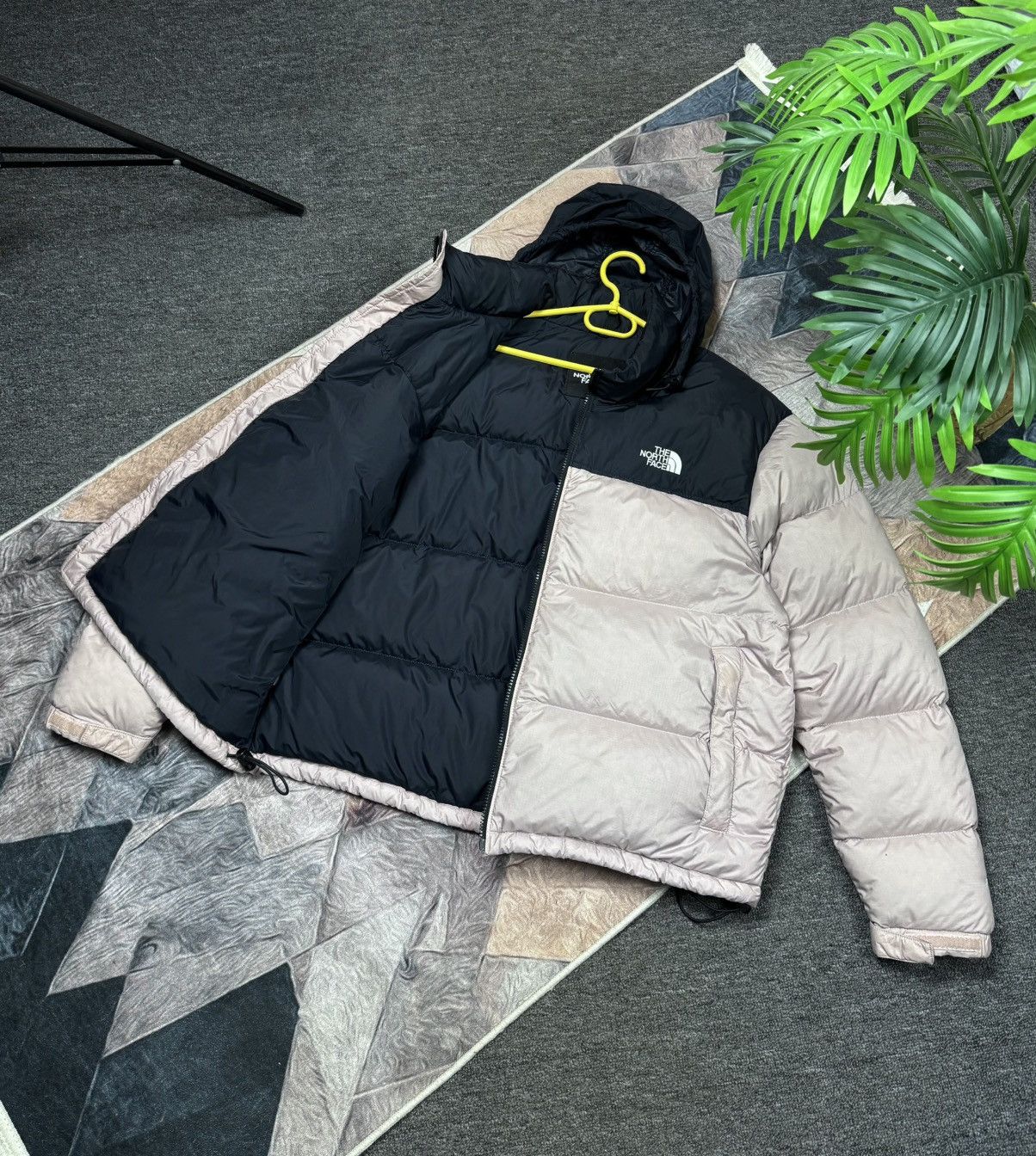 The North Face THE NORTH FACE 700 DOWN JACKET PUFFER Y2K GORPCORE SIZE M Size US M / EU 48-50 / 2 - 1 Thumbnail