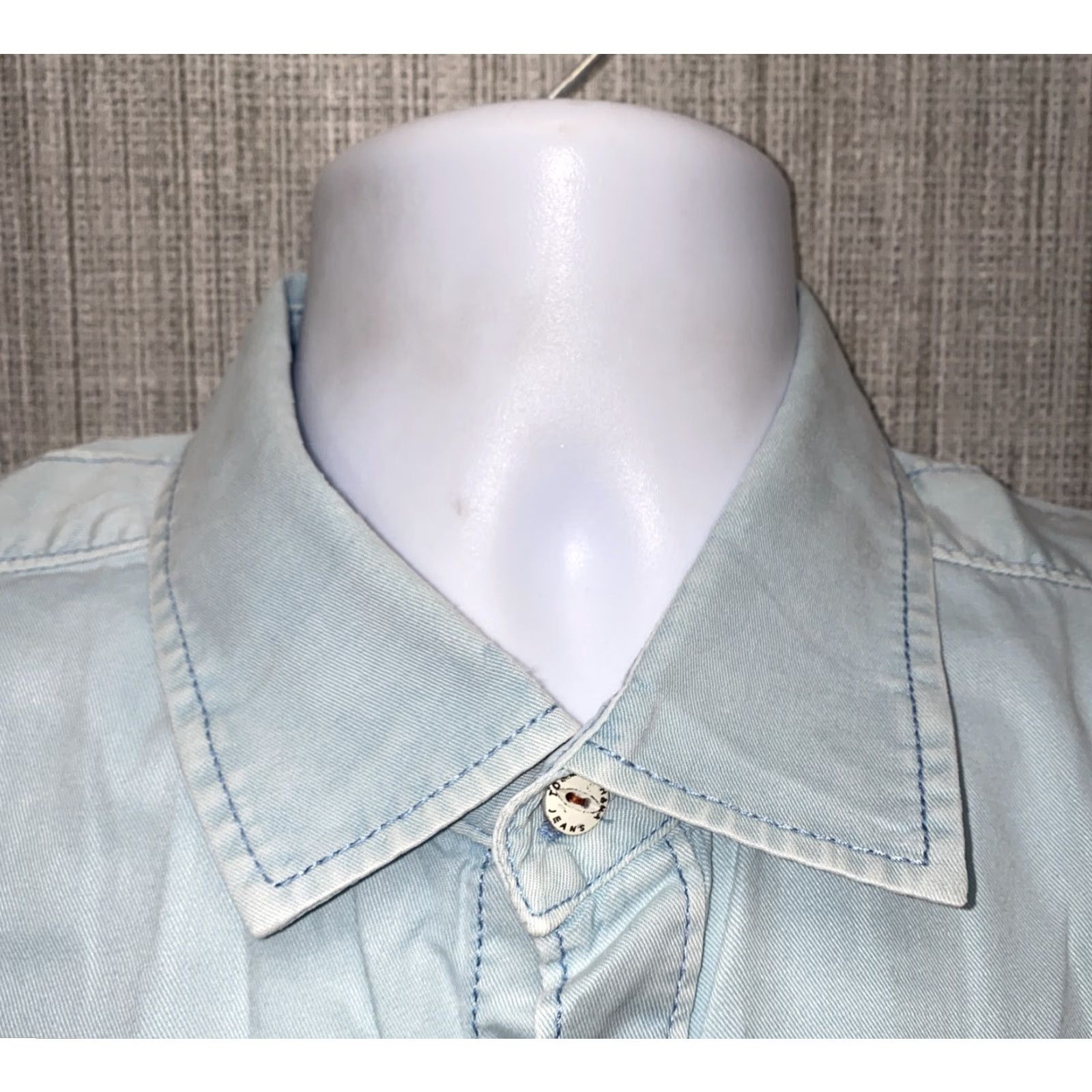 Tommy Bahama Tommy Bahama Shirt Men Blue Short Sleeve Button-Up L Cotton Blend Regular Size US L / EU 52-54 / 3 - 3 Thumbnail