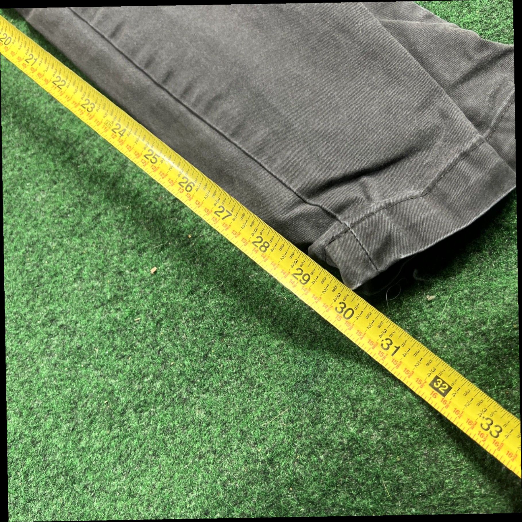 Banana Republic Banana Republic Mens Fulton Skinny Chino Pants Gray- 32 x 32 Inseam Measures 30 Size US 32 / EU 48 - 7 Thumbnail