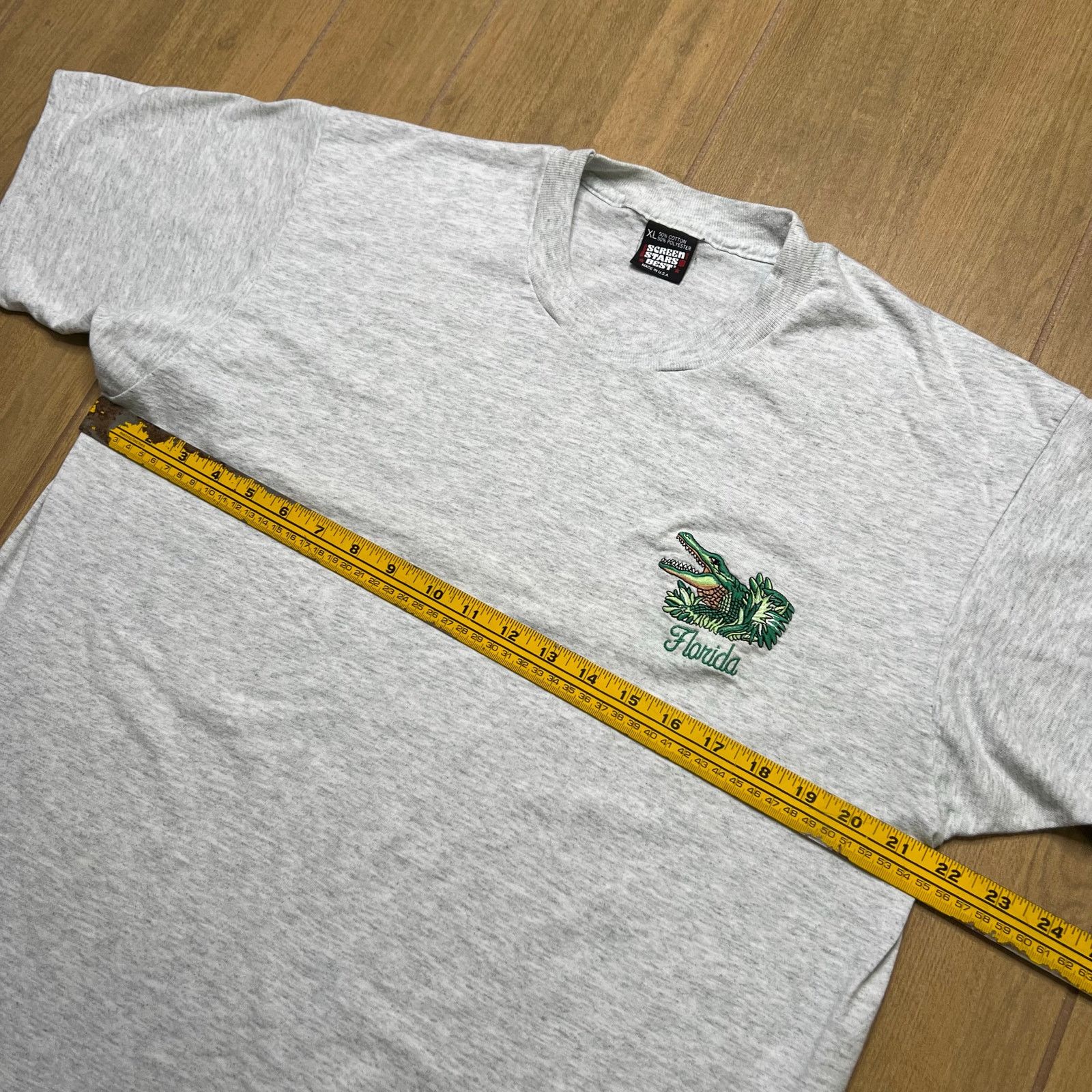 Hanes Vintage 90s "Florida" alligator graphic Men gray T-shirt XL Size US XL / EU 56 / 4 - 7 Thumbnail